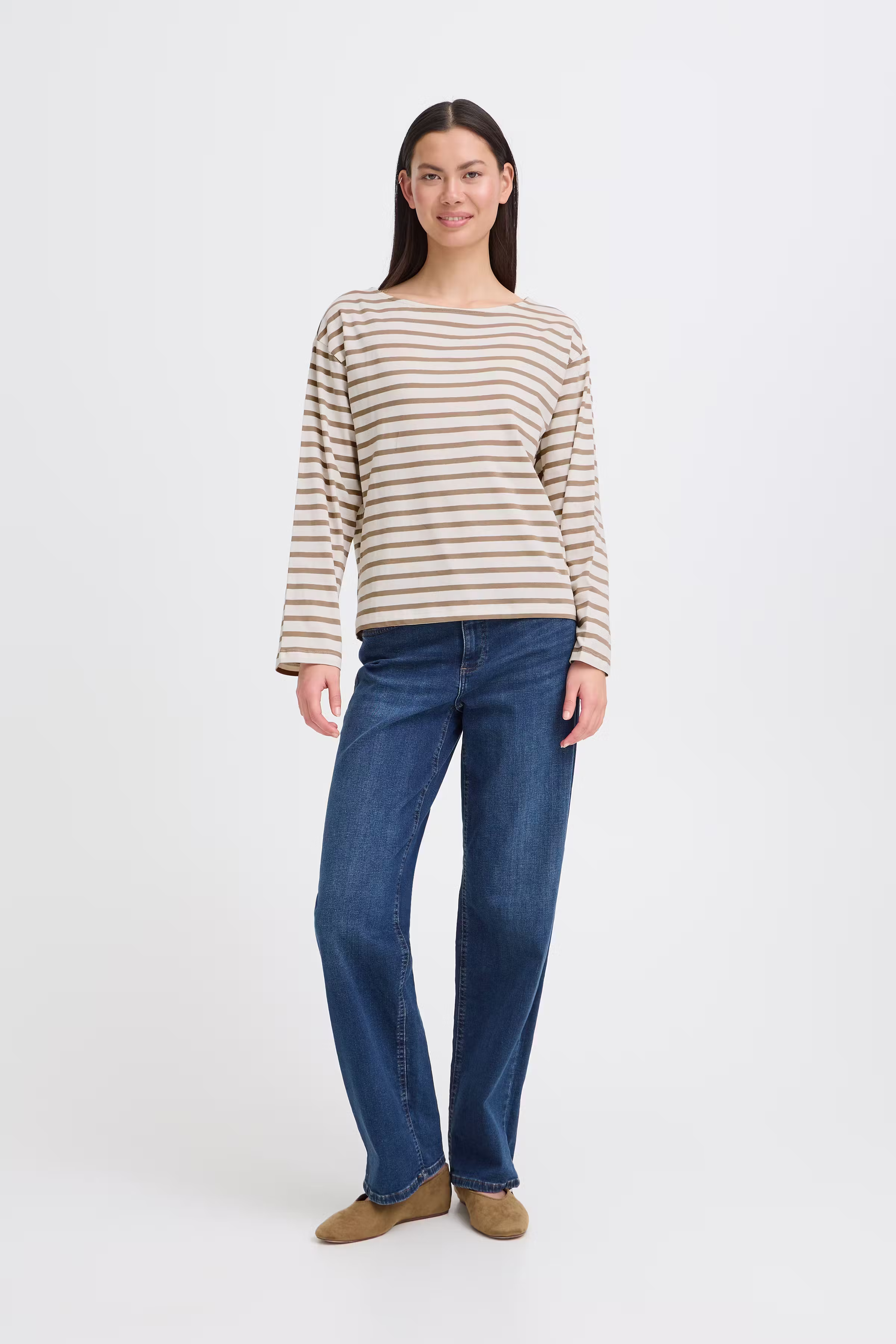 IHMIRA T-shirt LOOKBOOK FRONT 20125011-900003456