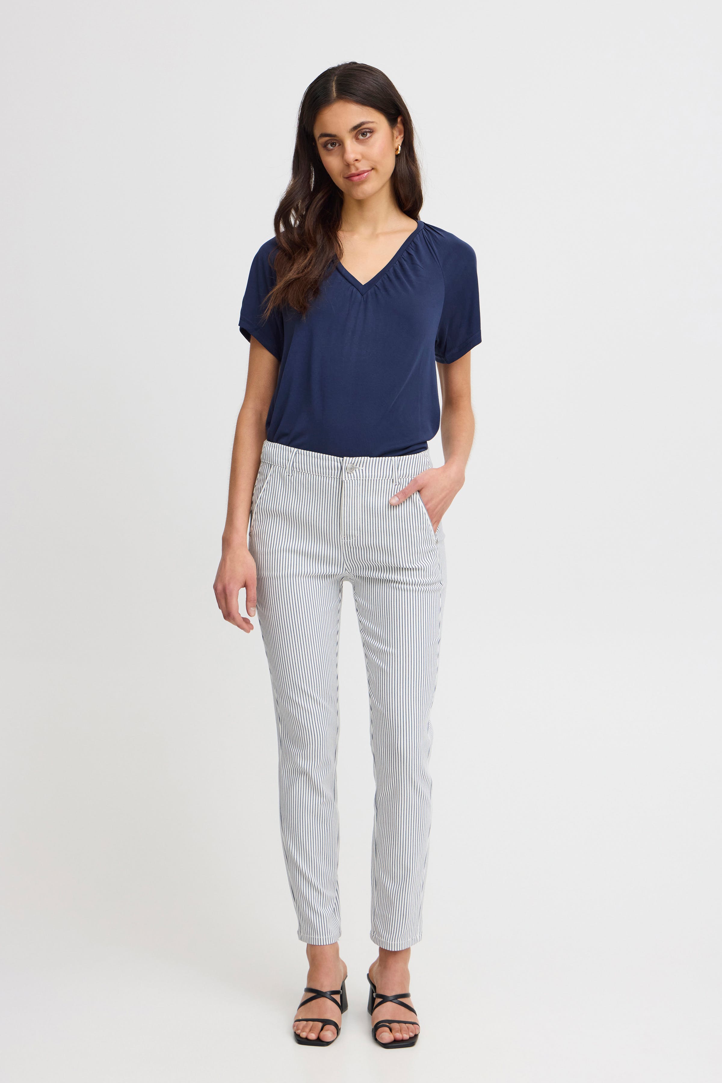 FRENA Hose LOOKBOOK FRONT 20613882-203389