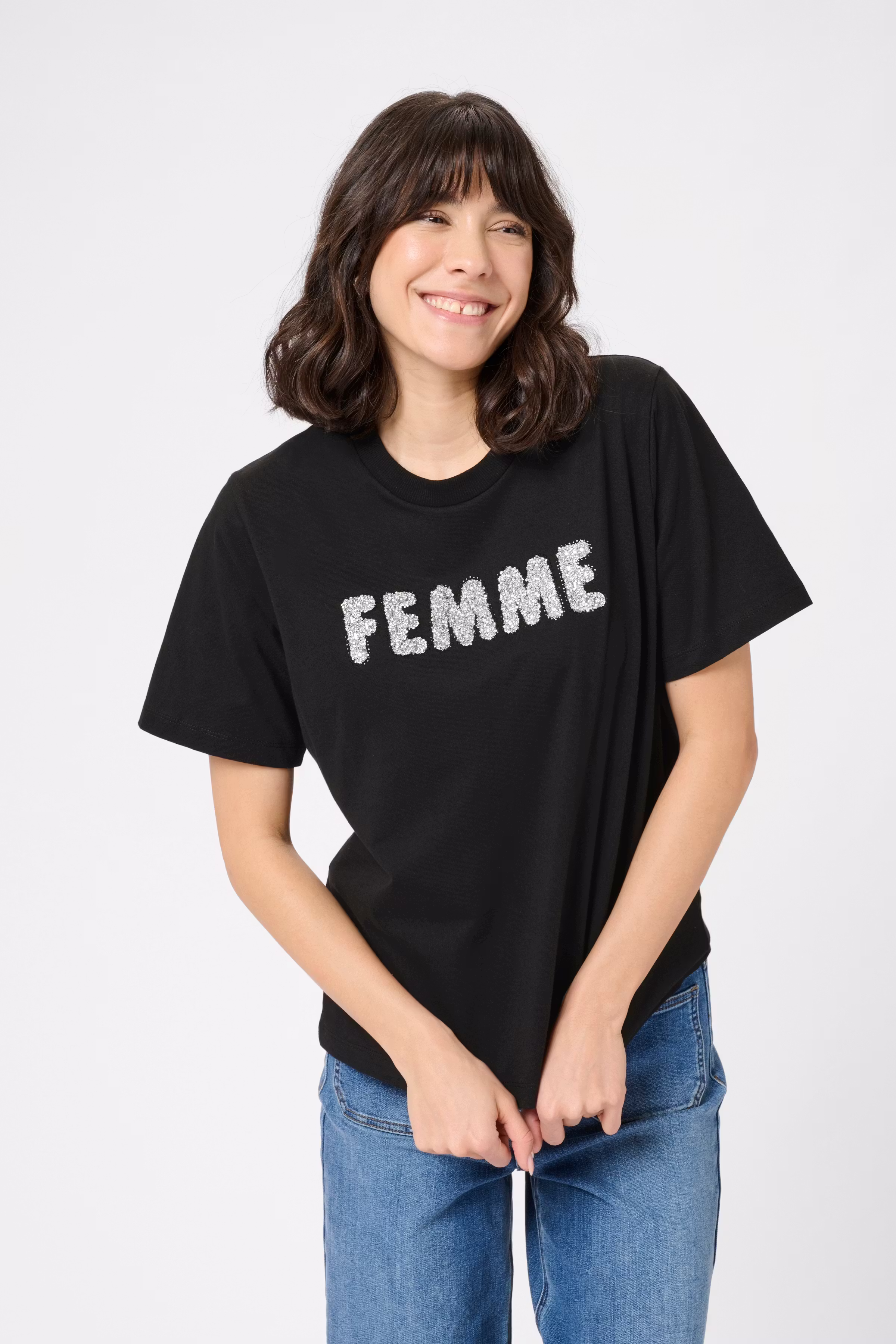 KAarina T-shirt LOOKBOOK FRONT 10510994-100121