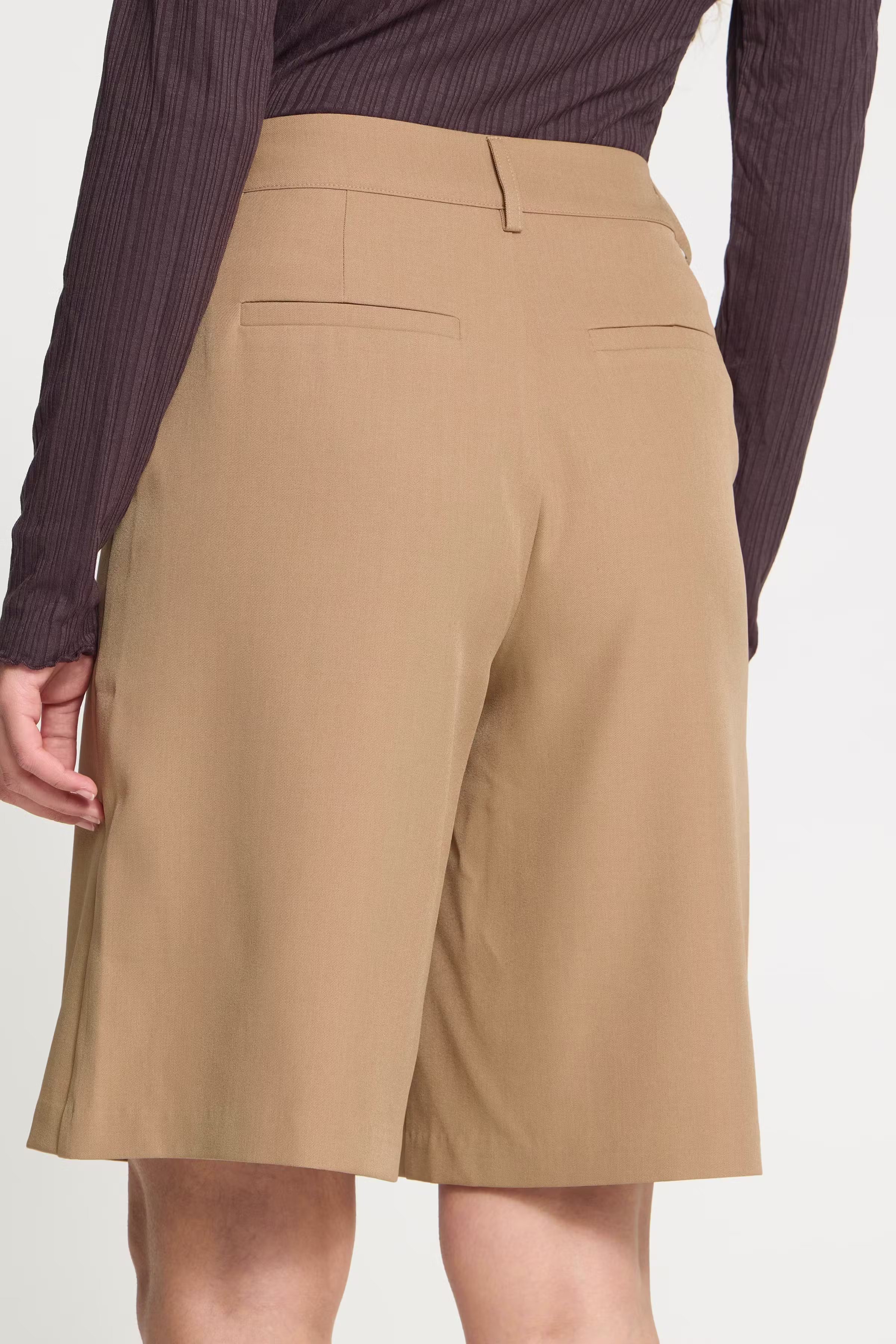 IHFAVA Shorts LOOKBOOK DETAIL 20126276-1710381
