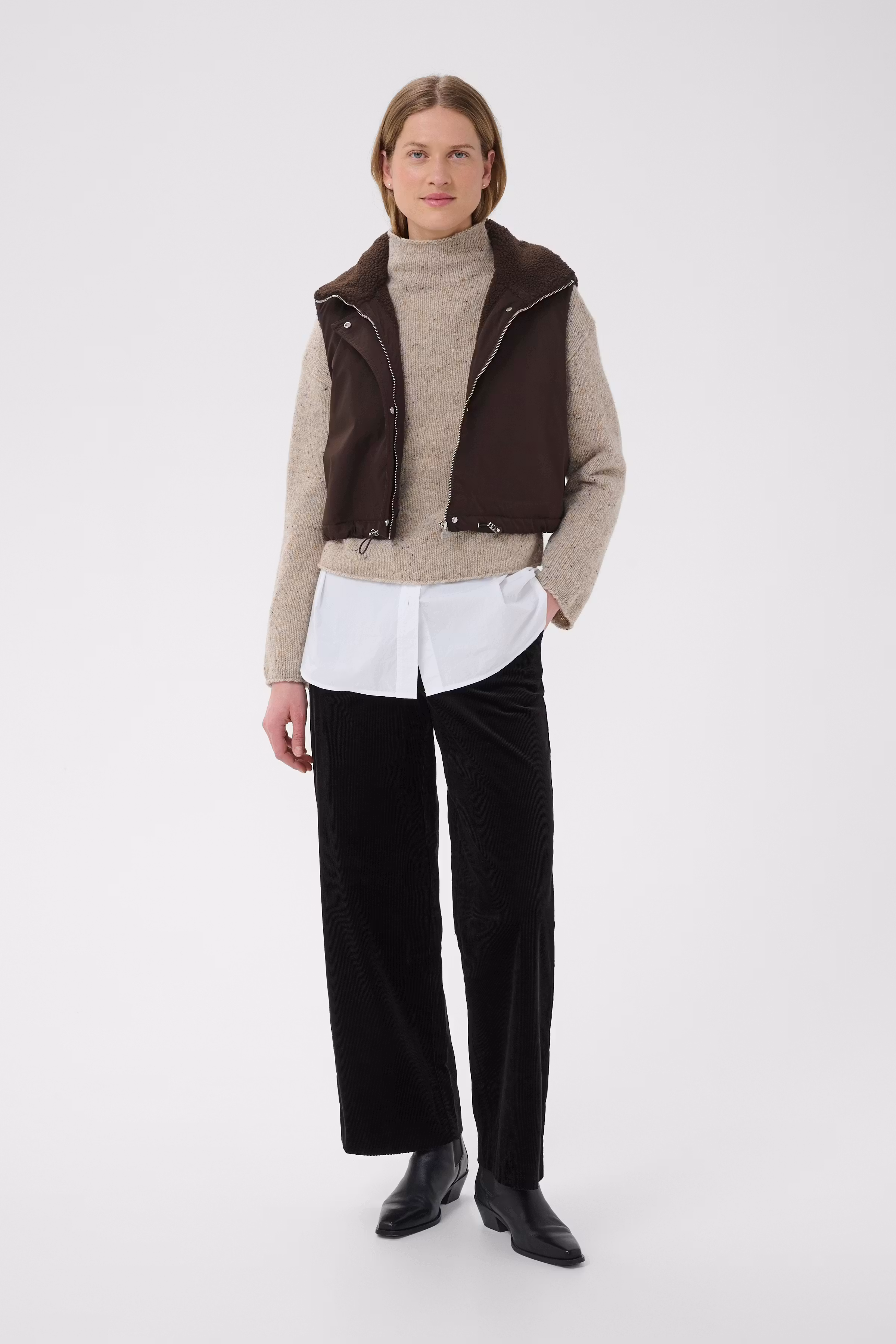 CathlinPW Warme Weste LOOKBOOK FRONT 30310745-191106