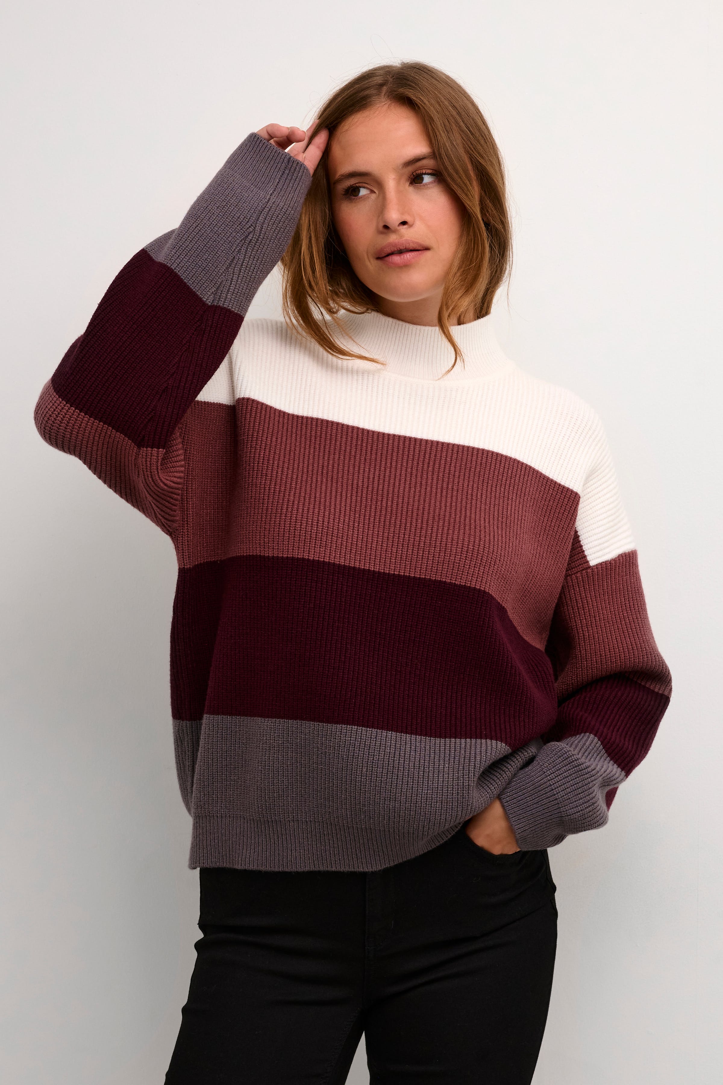 CUolivia Pullover LOOKBOOK FRONT 50110226-192118