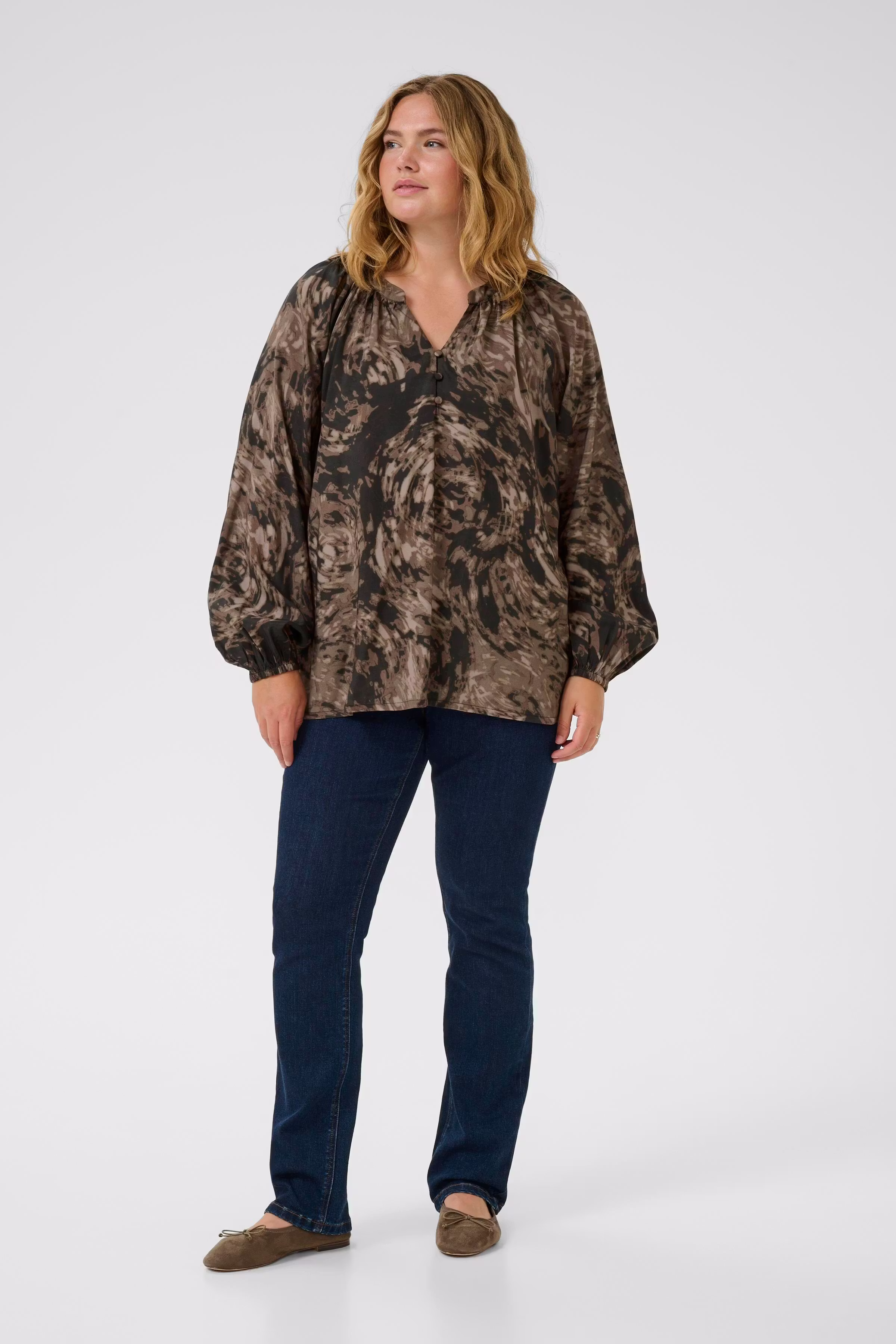 KCjamia Blouse LOOKBOOK FRONT 10583775-108502