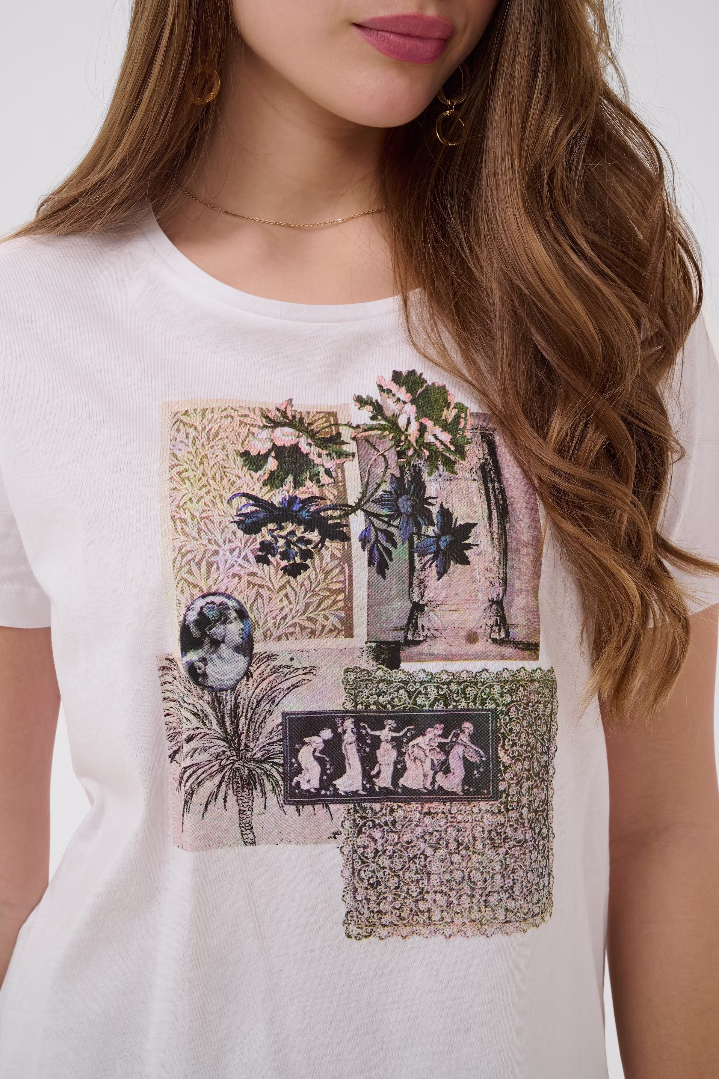 CRCorinne T-shirt LOOKBOOK DETAIL 10615230-109561