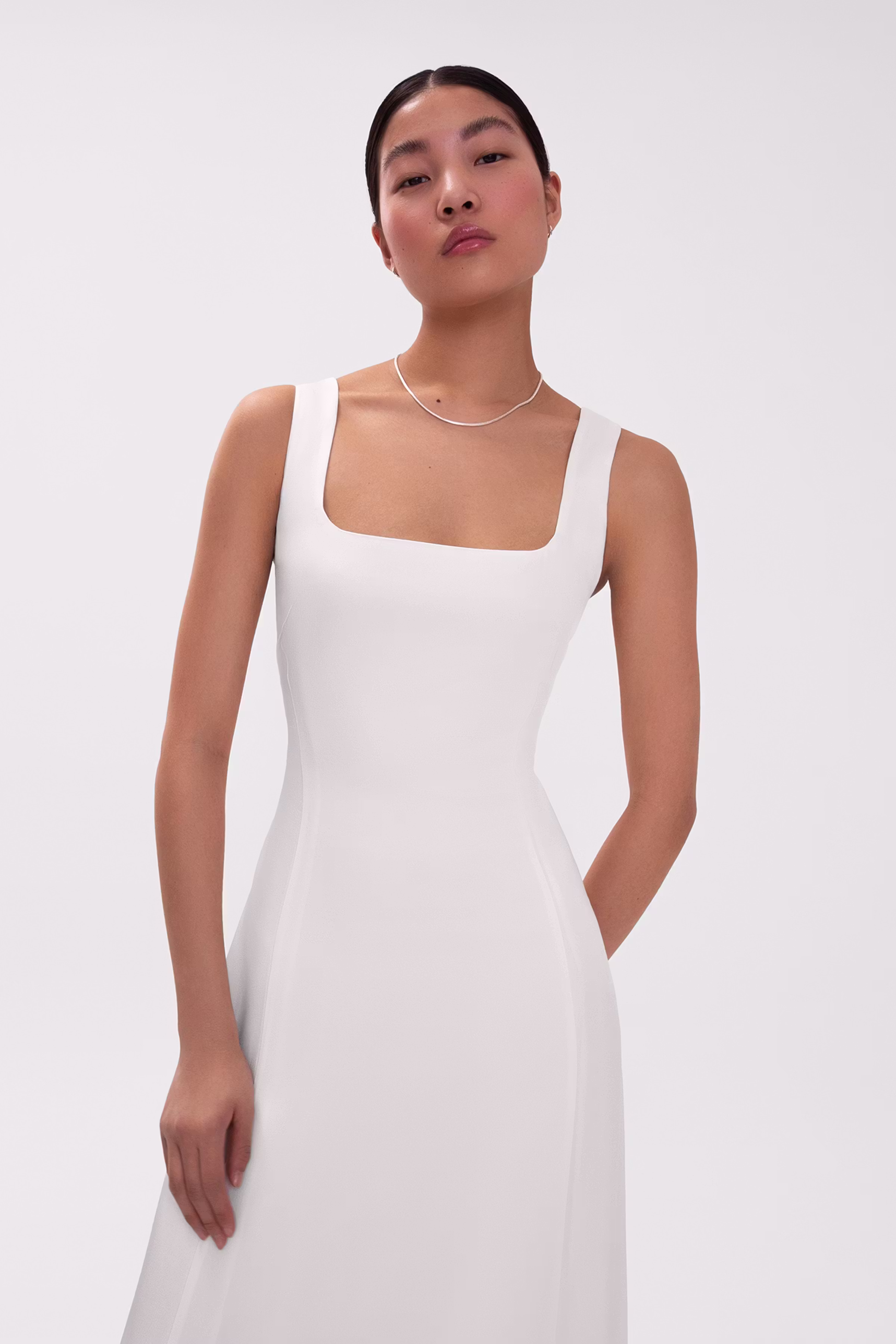 IOMADITA Dress LOOKBOOK FRONT 30600349-WH010