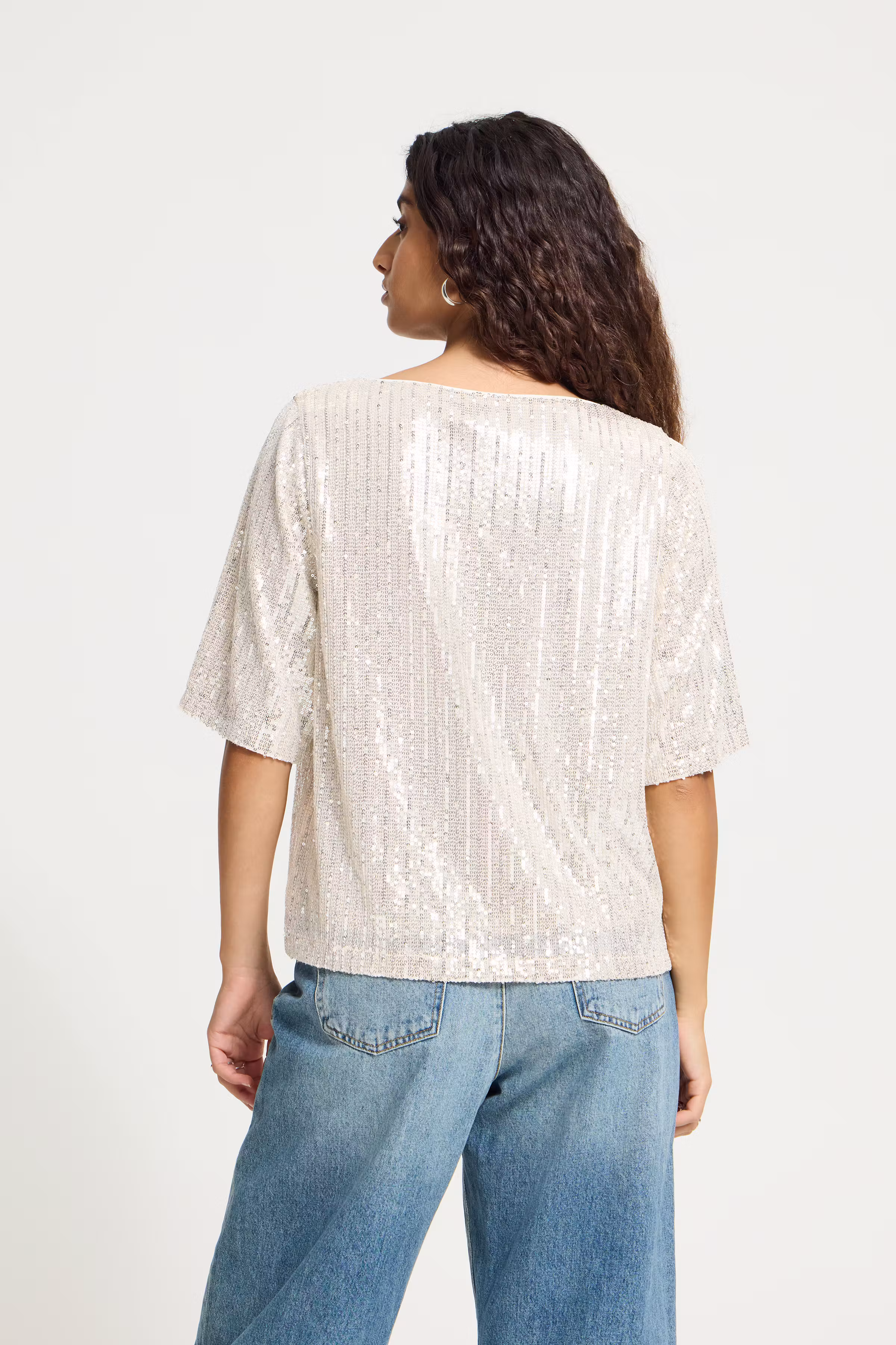 IHFAUCA T-shirt LOOKBOOK BACK 20127036-131012