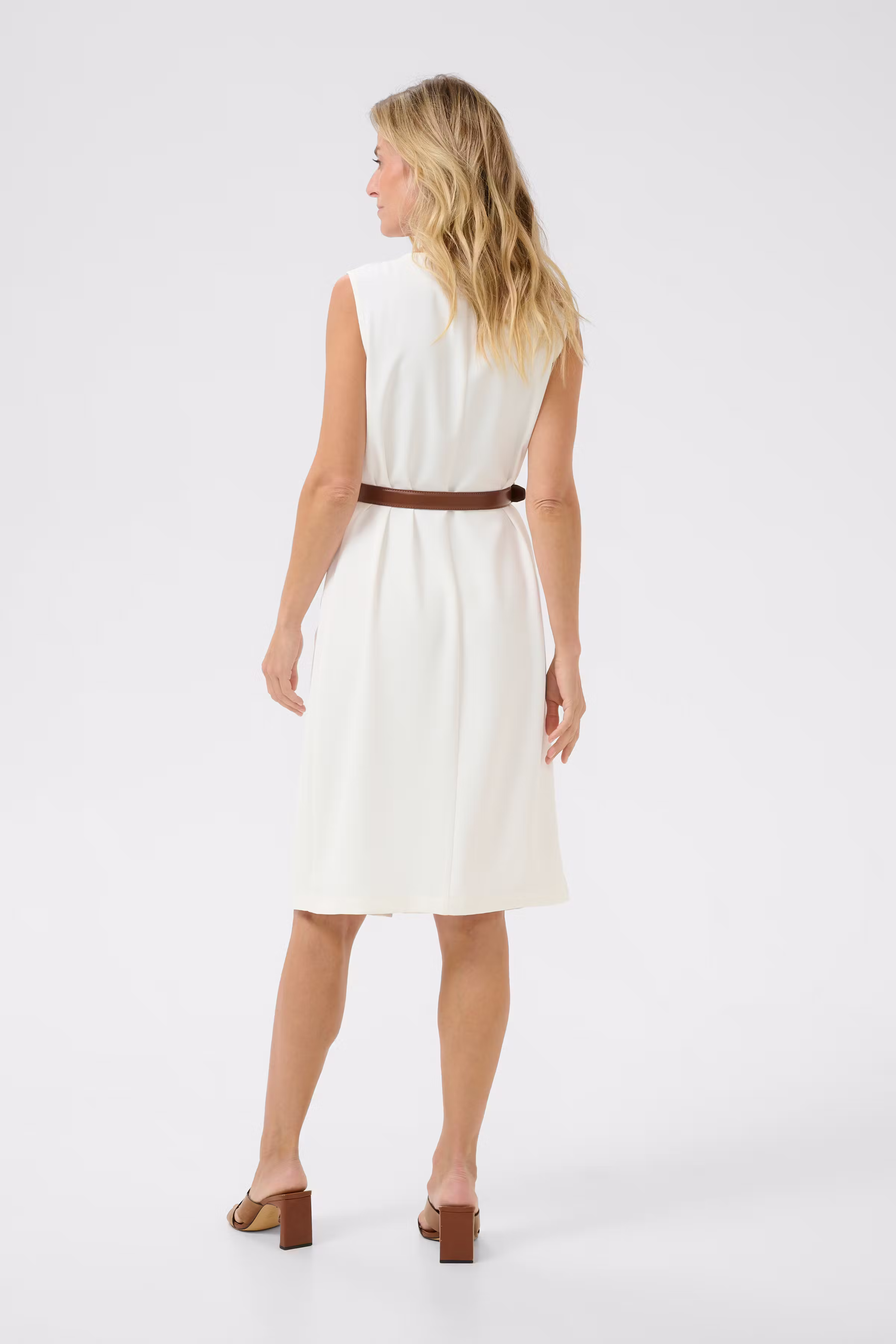 CRBencon Kjole LOOKBOOK BACK 10613739-110602
