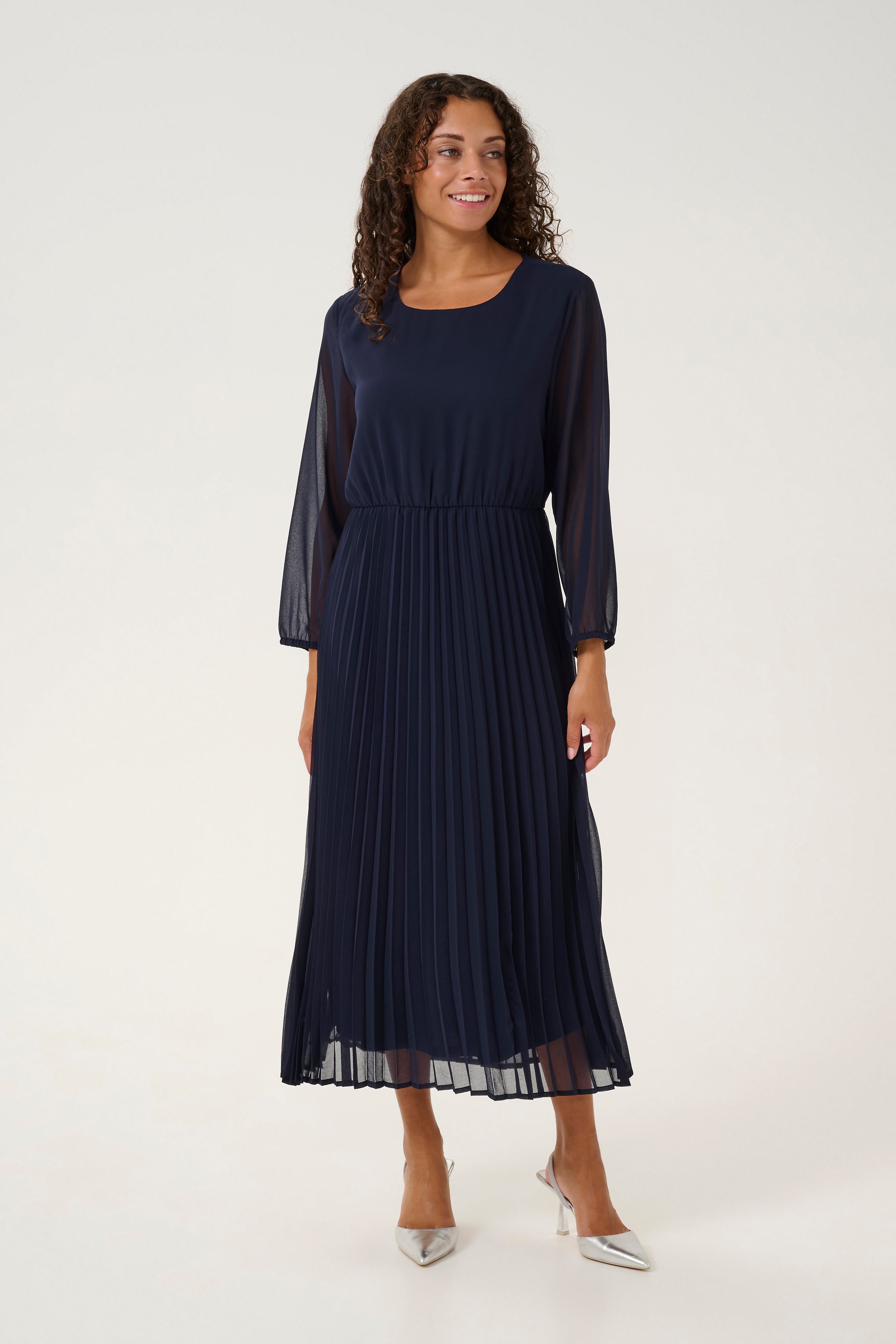 CUriver Klänning LOOKBOOK FRONT 50111729-194011