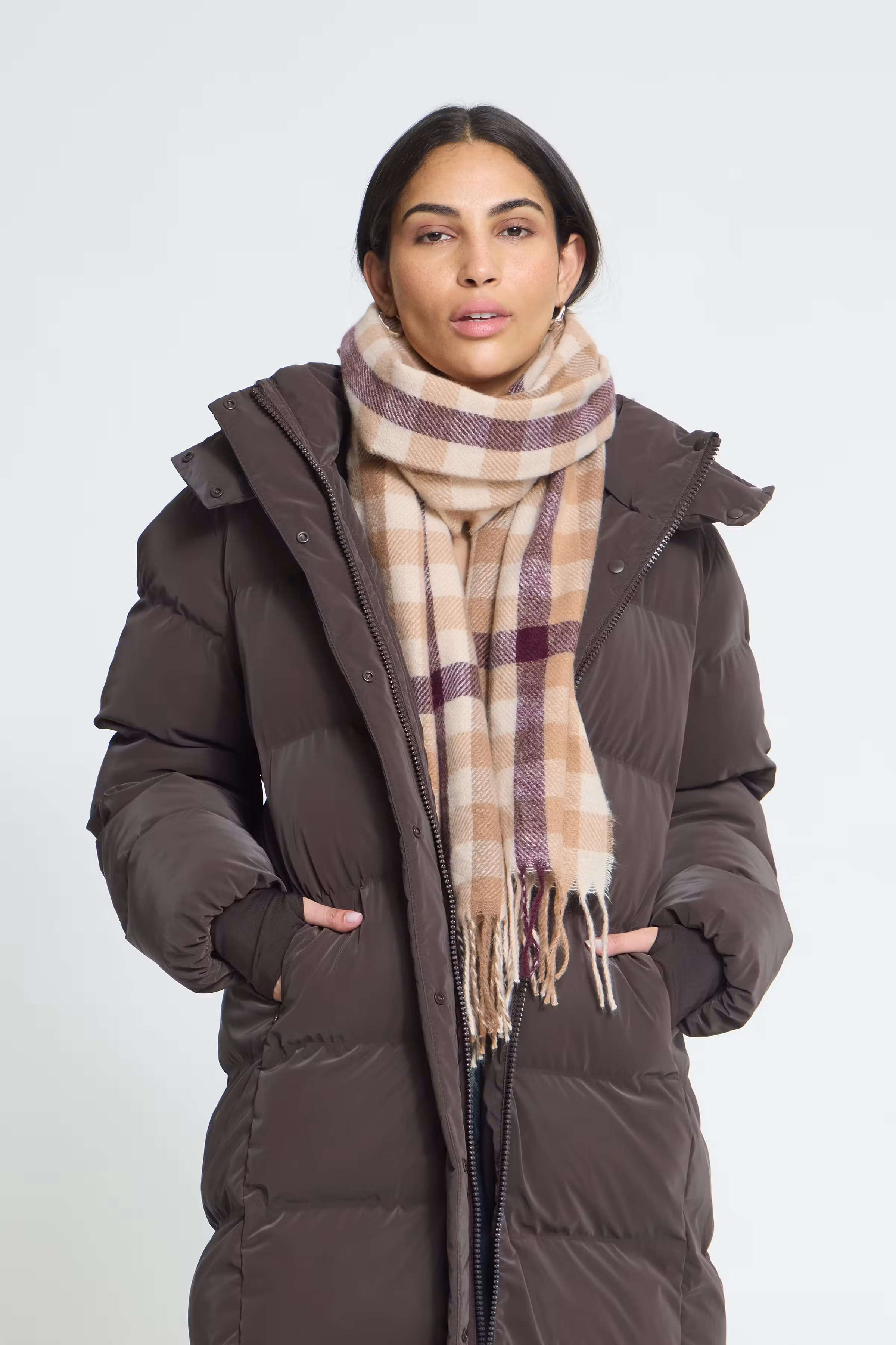 IAVILJA Skjerf LOOKBOOK FRONT 20126642-181029