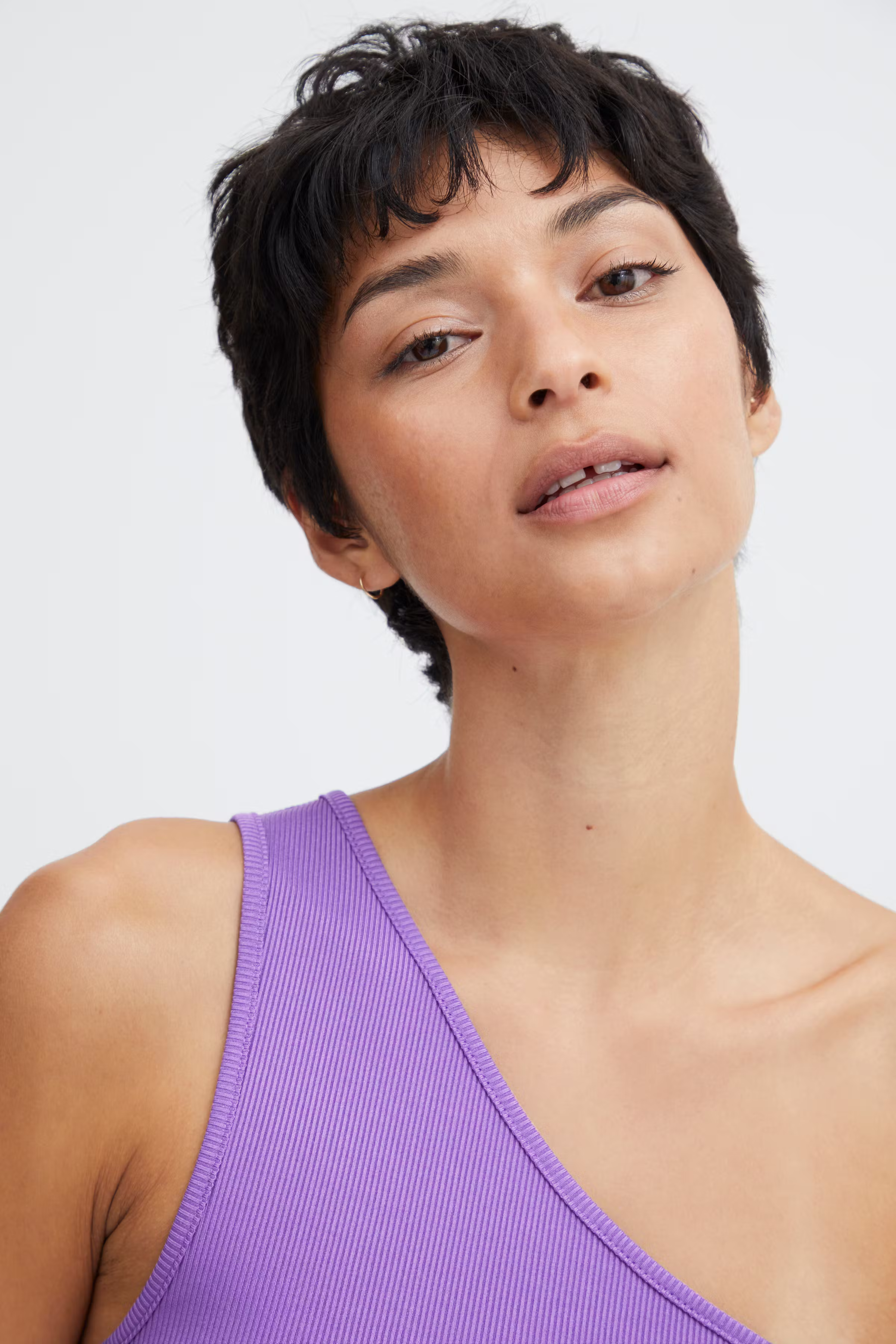 IXHILLA T-shirt LOOKBOOK DETAIL 20119229-193622