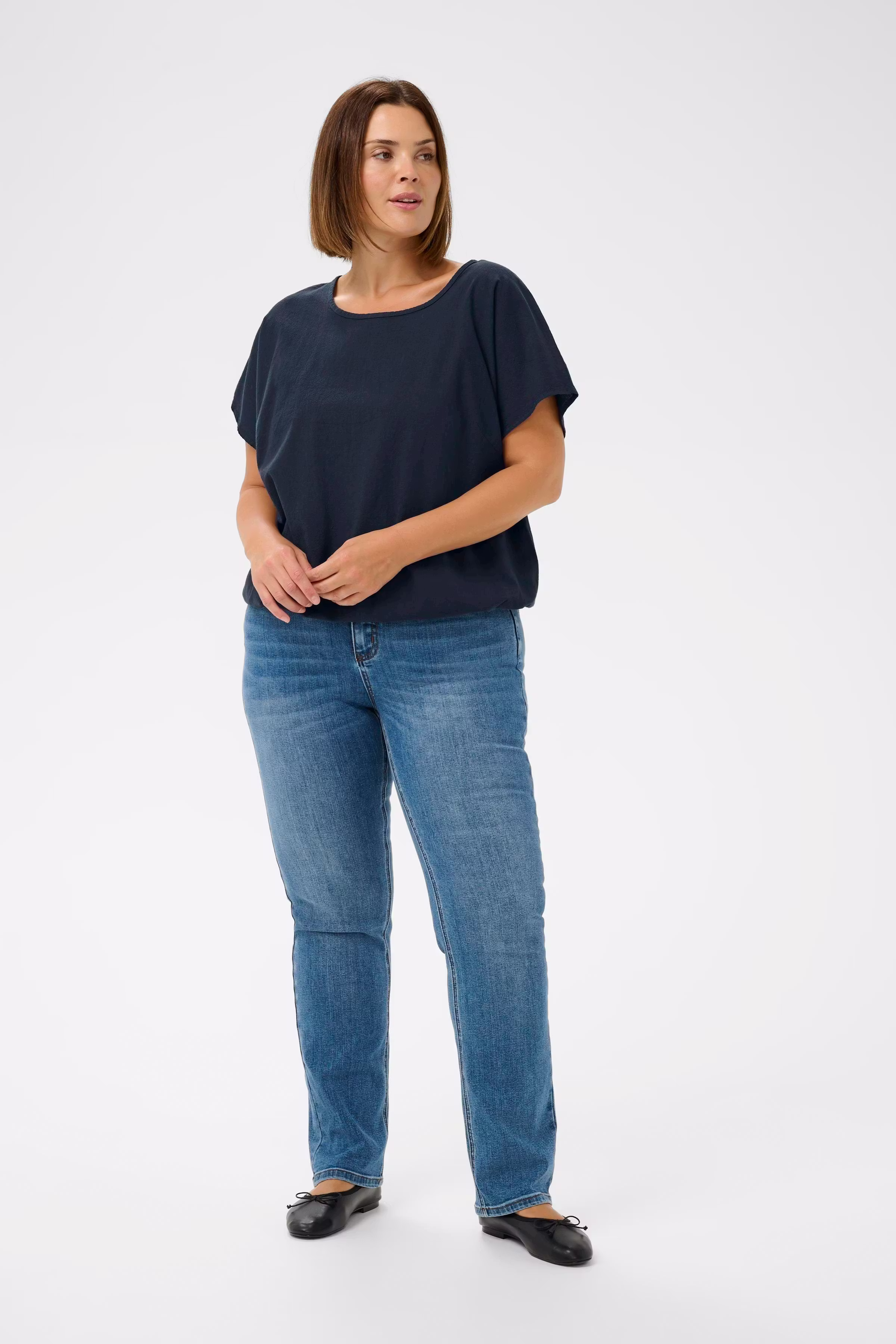 KCnana Blouse LOOKBOOK FRONT 10583965-194020