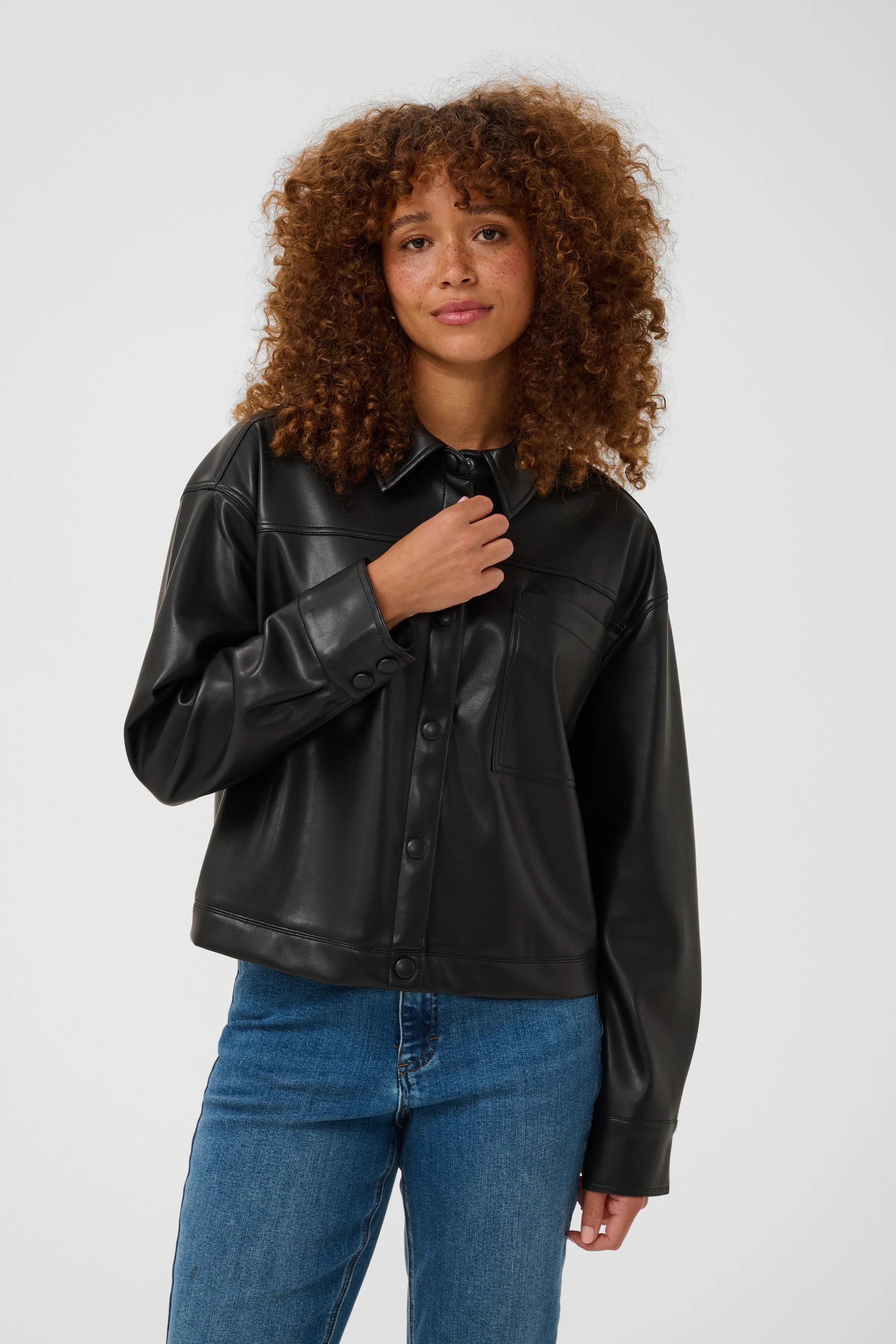 KAarense Shirt LOOKBOOK FRONT 10512222-100121