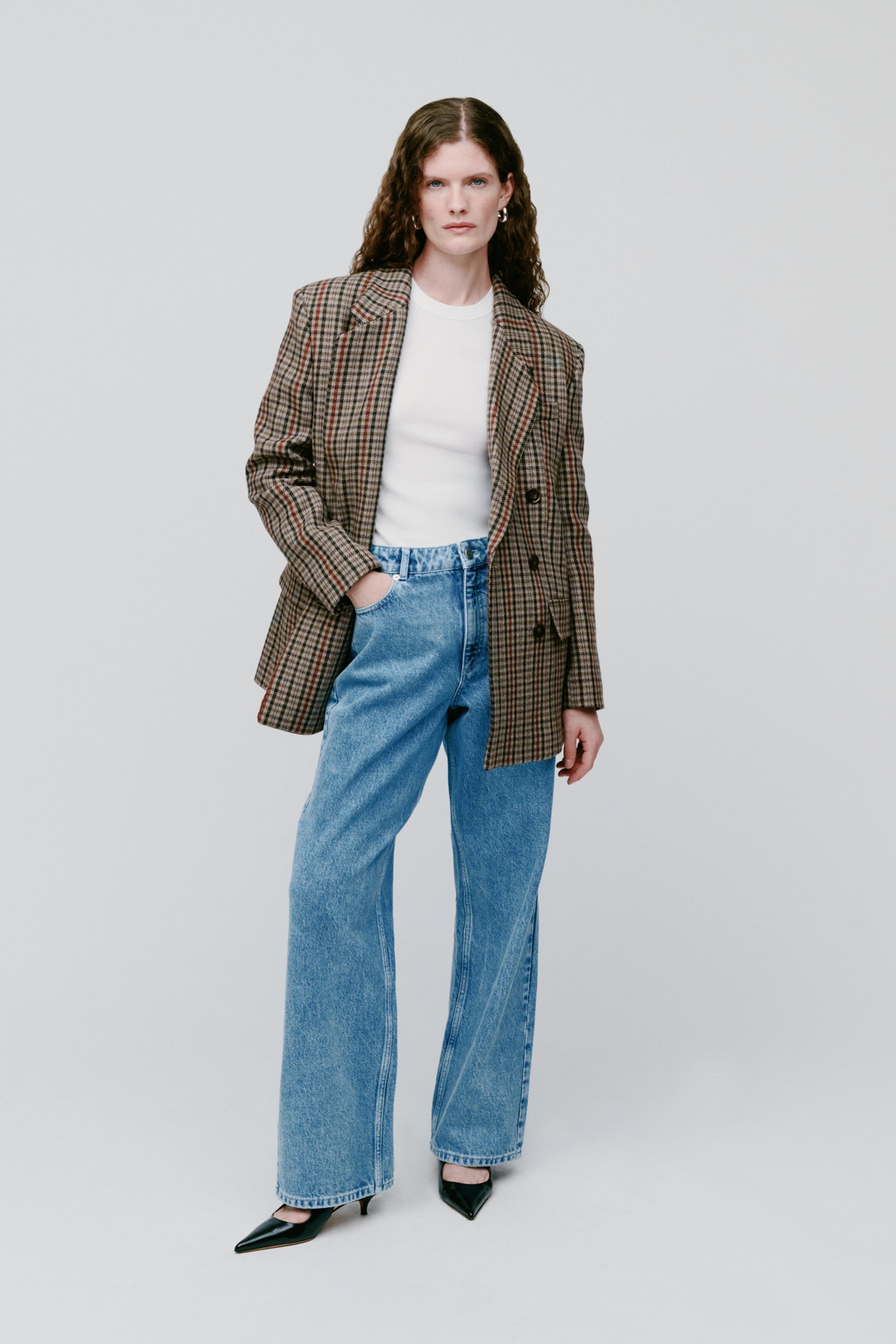 IOJUDE Blazer LOOKBOOK FRONT 30600700-MC2162