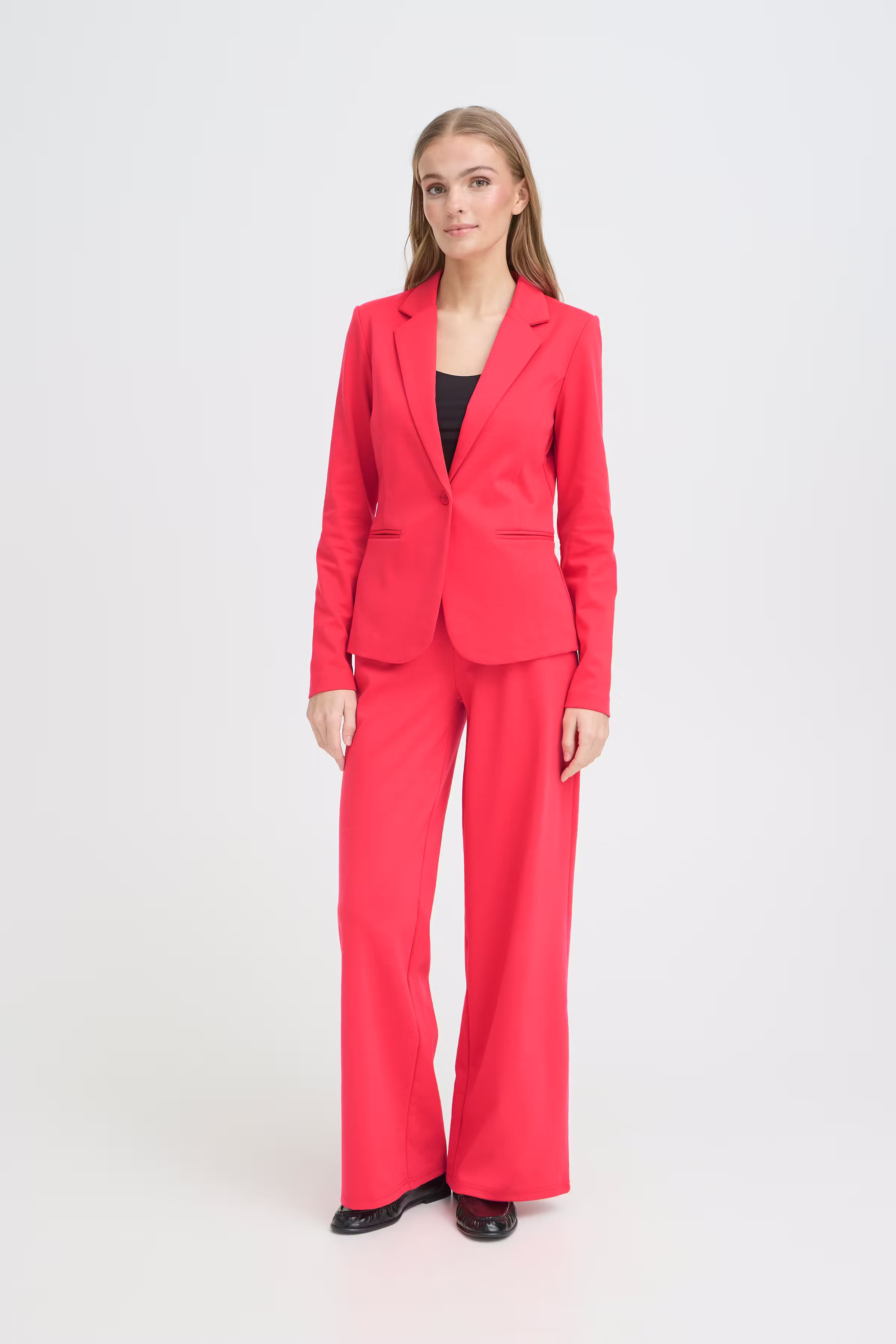 IHKATE Blazer LOOKBOOK FRONT 20101801-181756