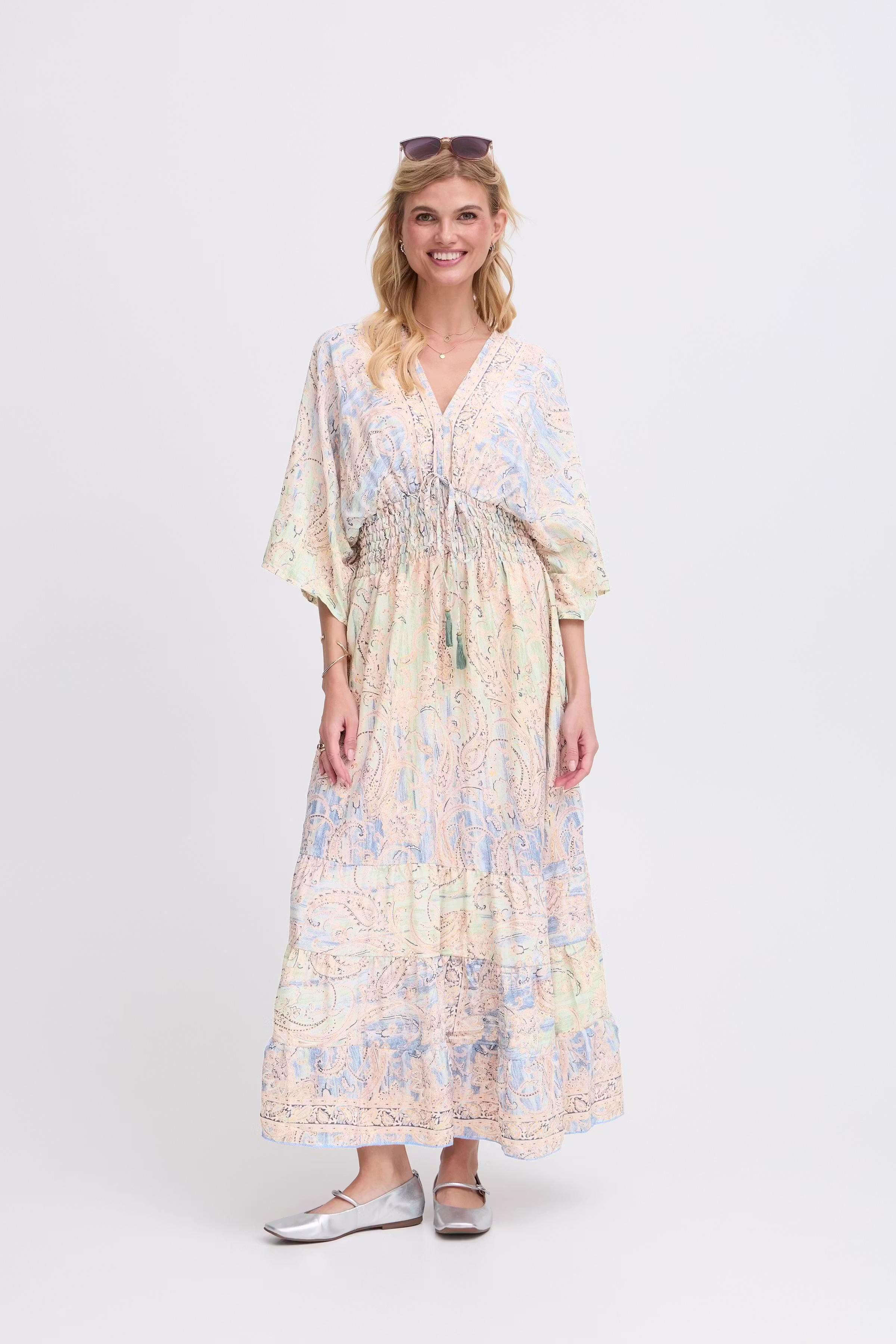 SBILSEBETH Kjole LOOKBOOK FRONT 22101008-205626