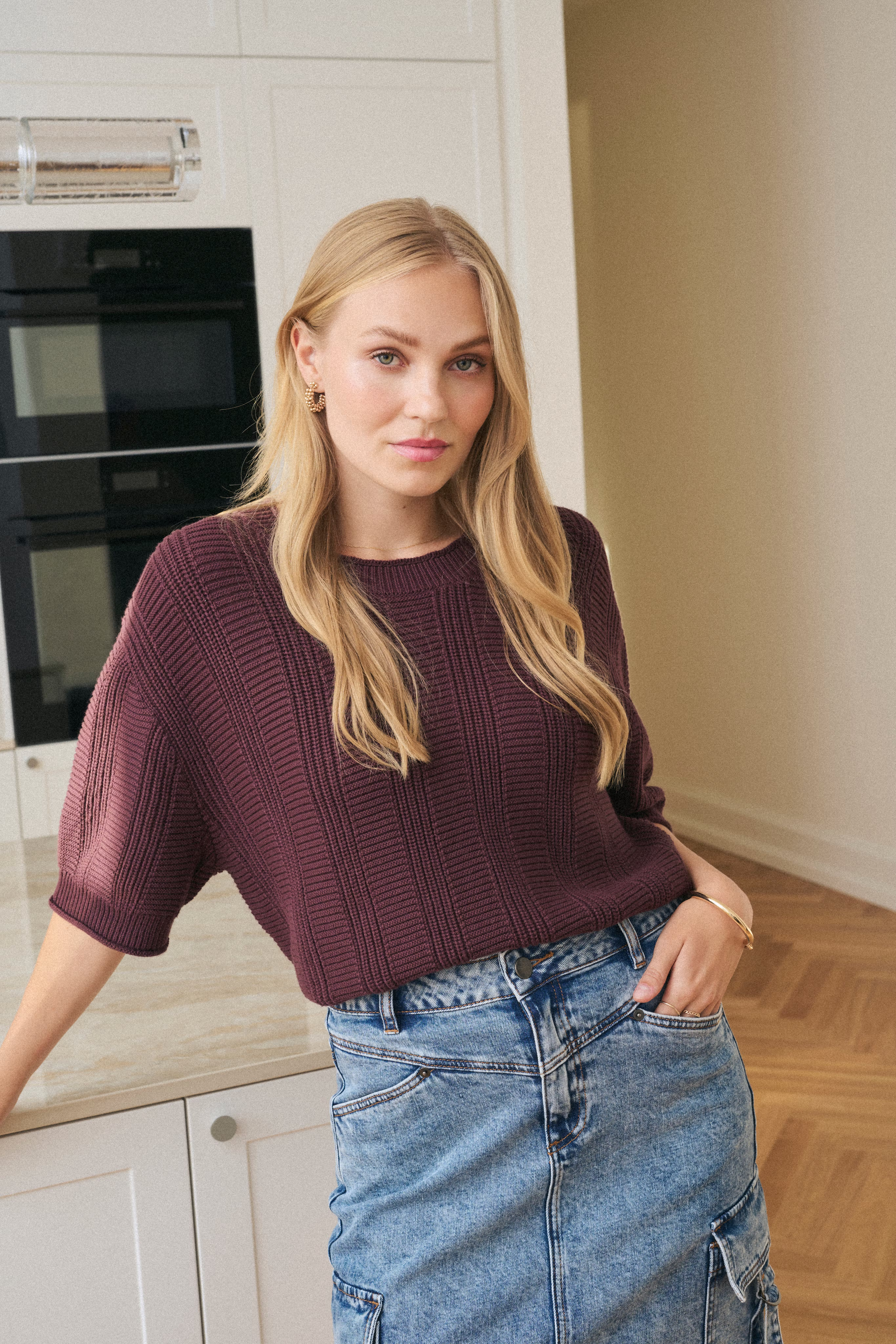 KAwhitney Pullover LOCATION NONE 10510098-191619