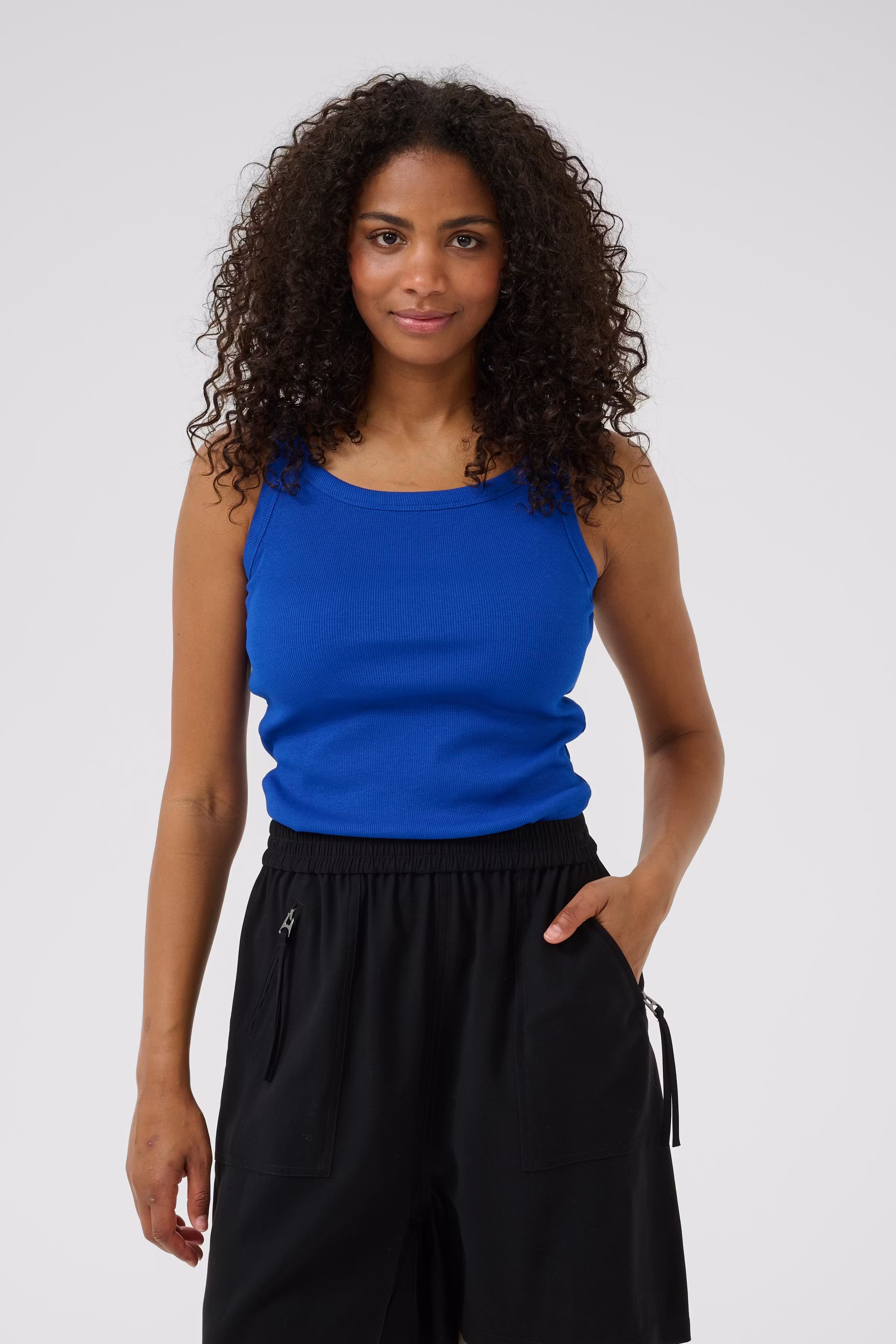 KAcarna Top LOOKBOOK FRONT 10507348-193952