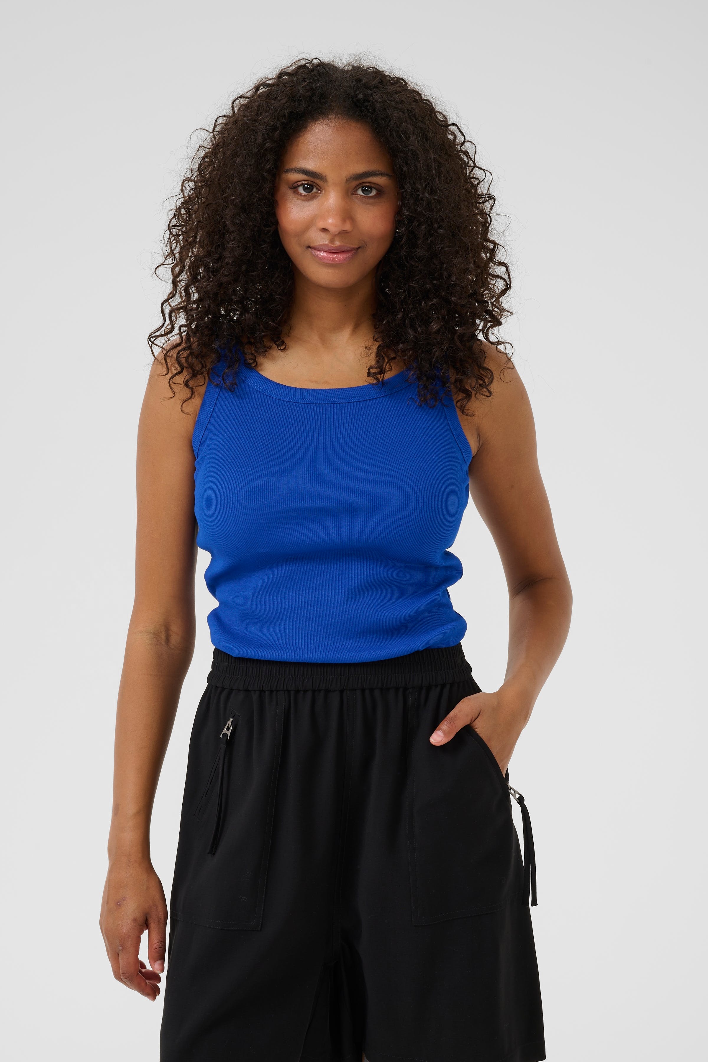 KAcarna Top LOOKBOOK FRONT 10507348-193952