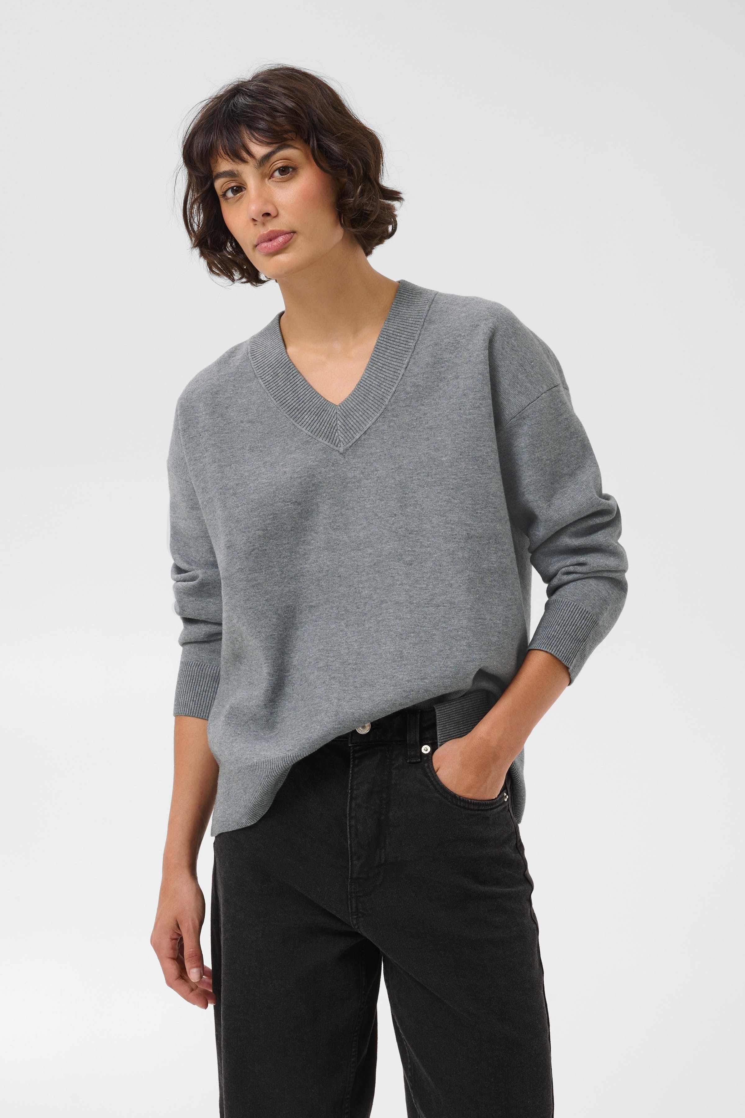 ChantallyPW Pullover LOOKBOOK FRONT 30310916-1802011