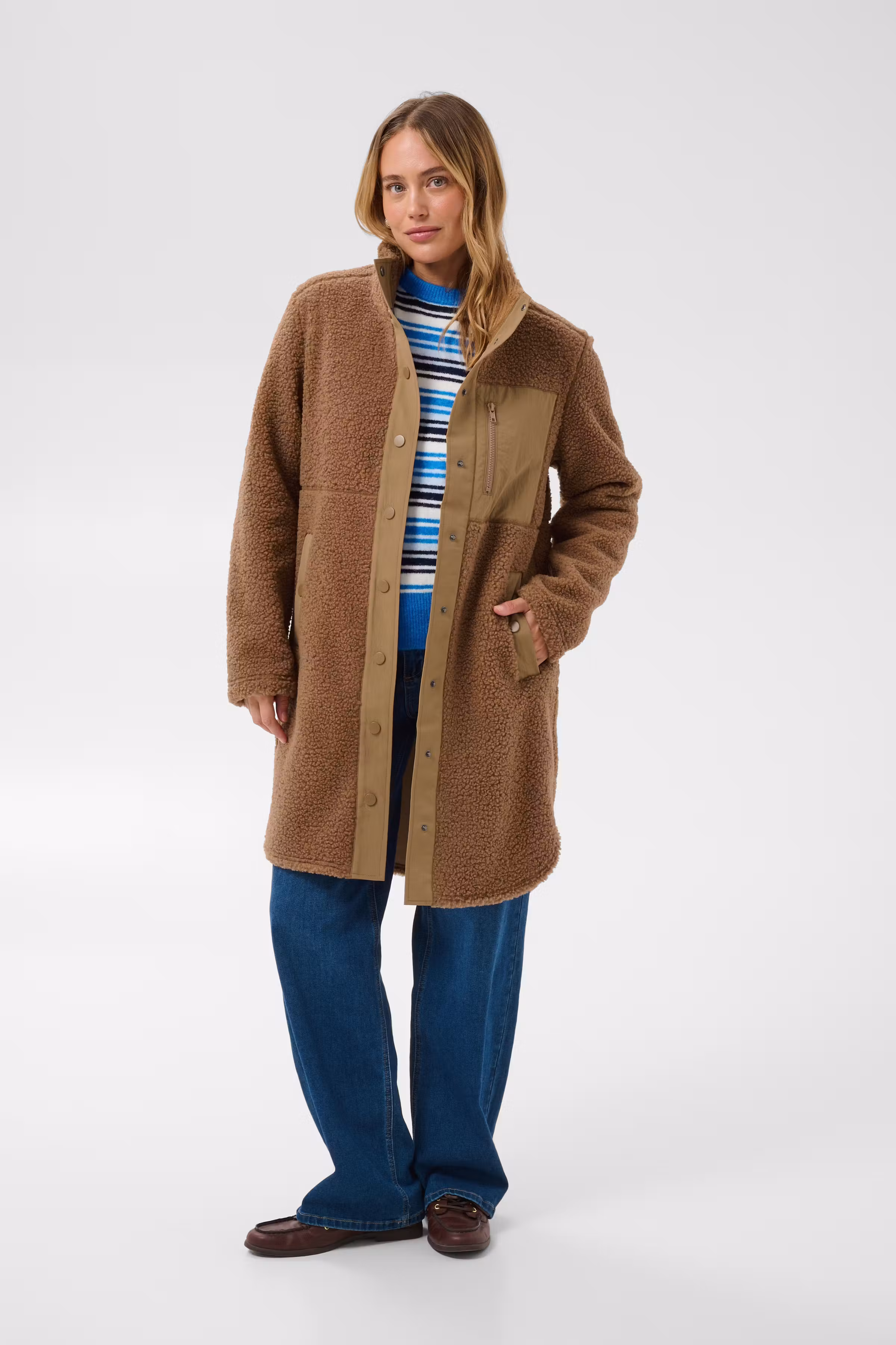 KAsalem Coat LOOKBOOK FRONT 10512828-171319