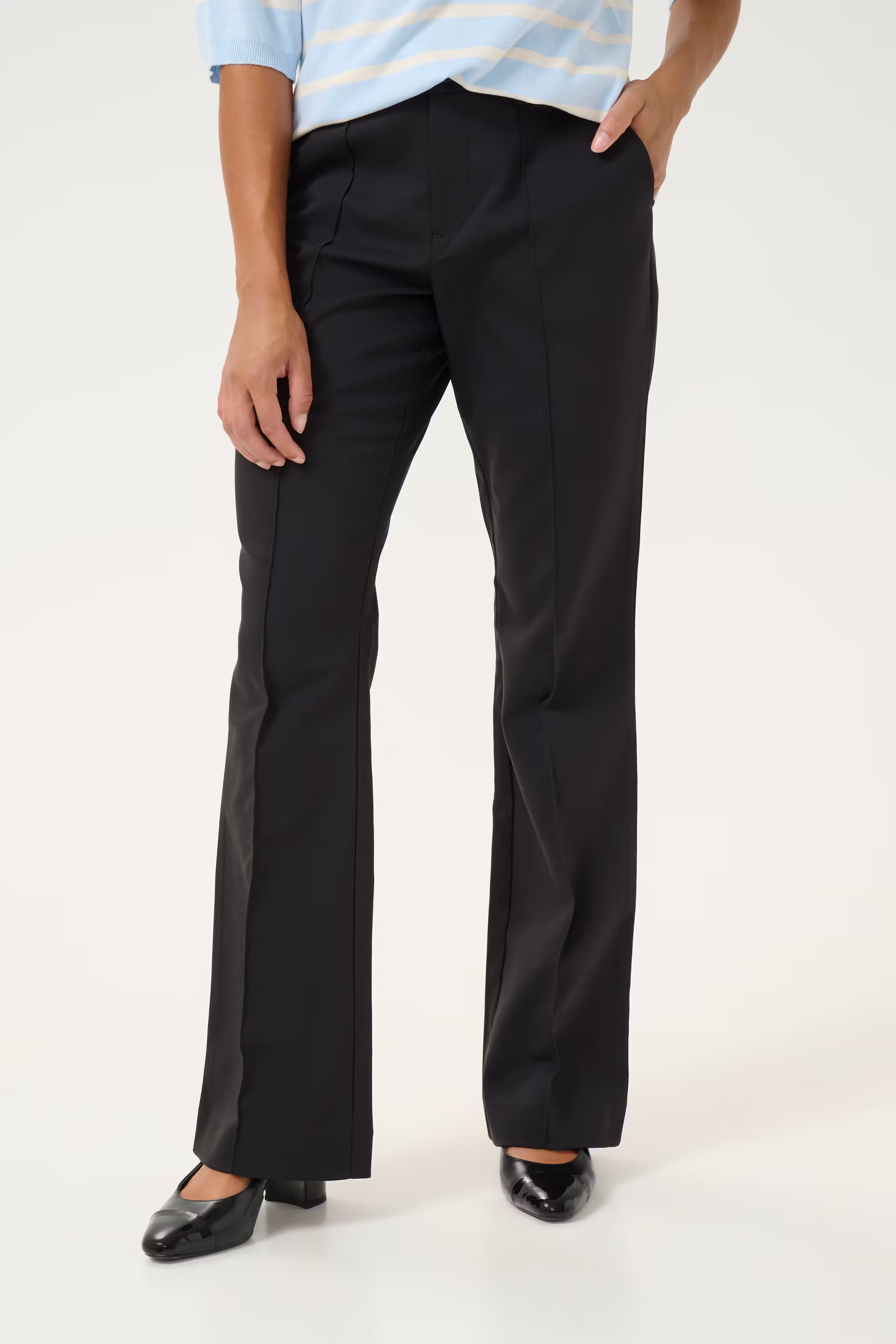 CUceleste Broek LOOKBOOK FRONT 50111461-500012