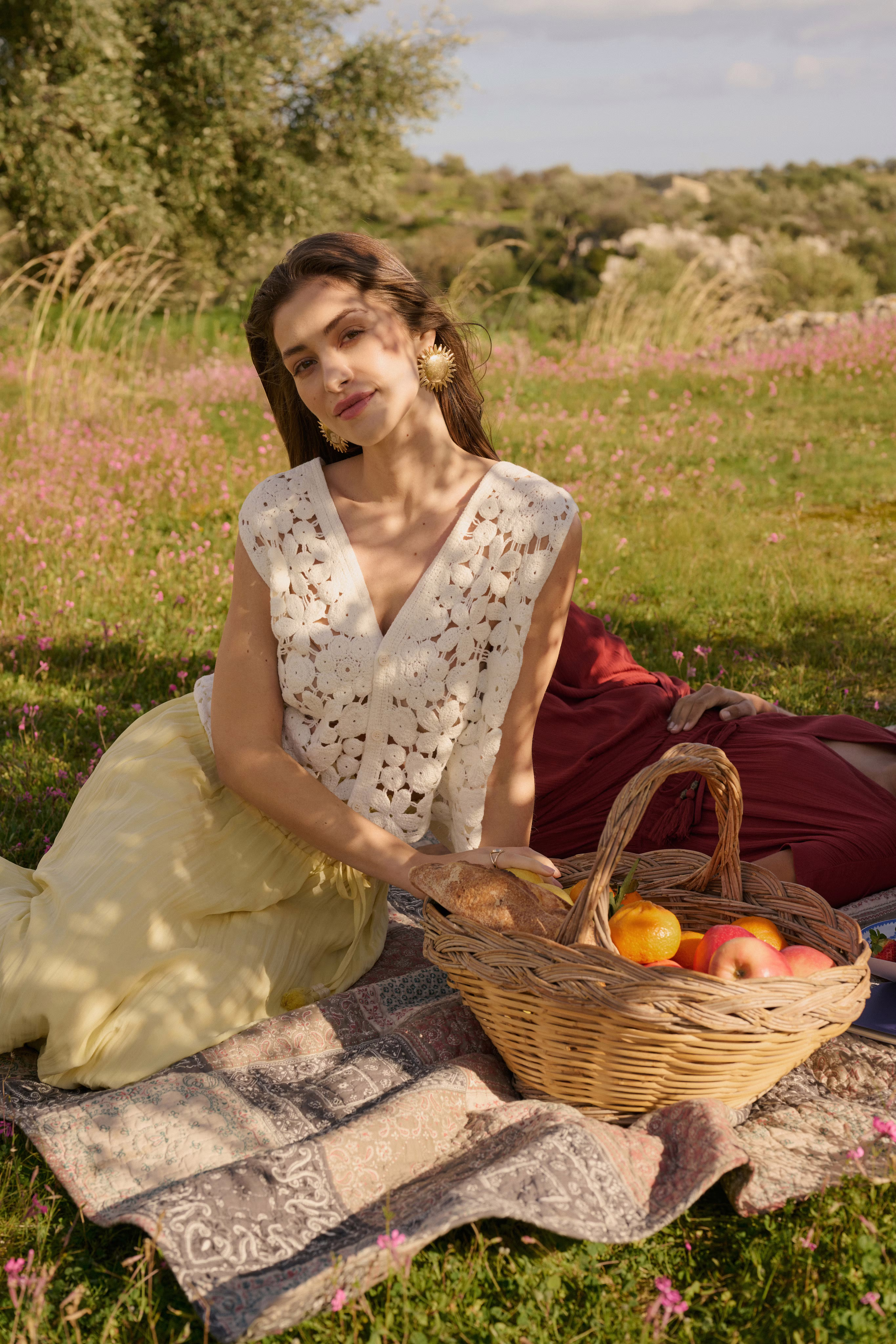 CRIsabelle Skirt LOCATION NONE 10615046-120711