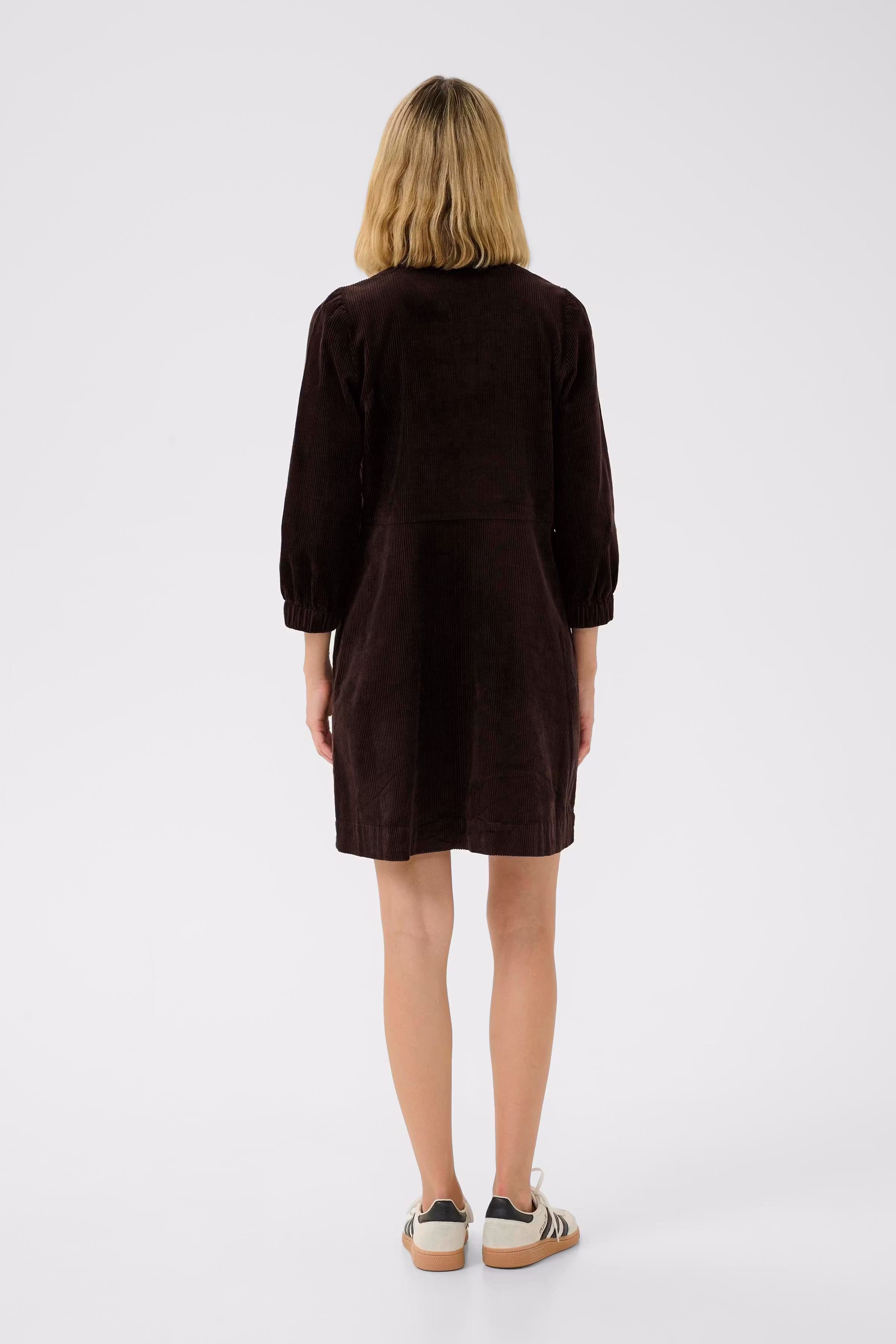 EyvorPW Cordfløyelskjole LOOKBOOK BACK 30308117-191018