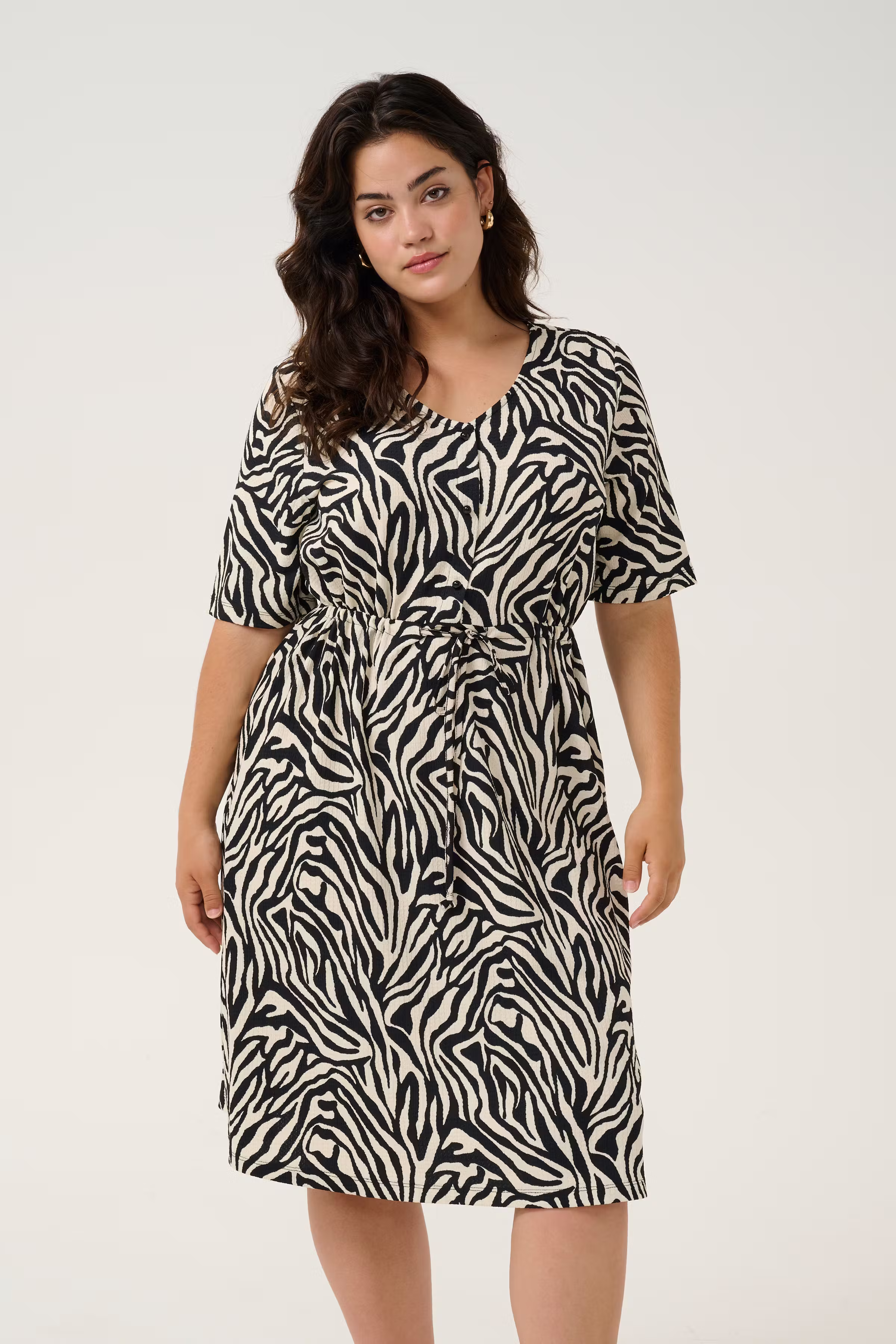 KCherdis Robe LOOKBOOK FRONT 10582929-106502