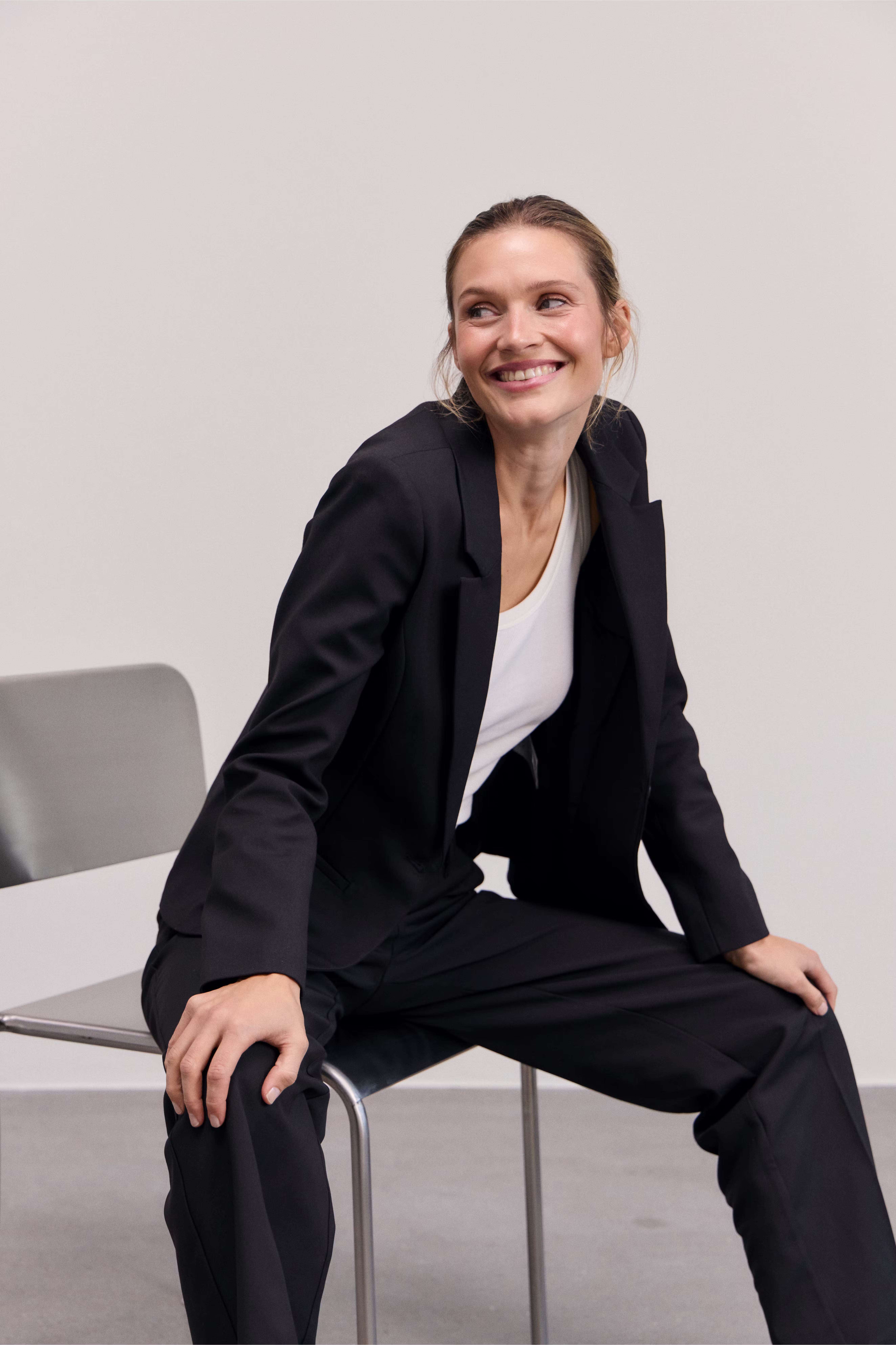 PZBINDY Blazer LOCATION NONE 50210337-193911