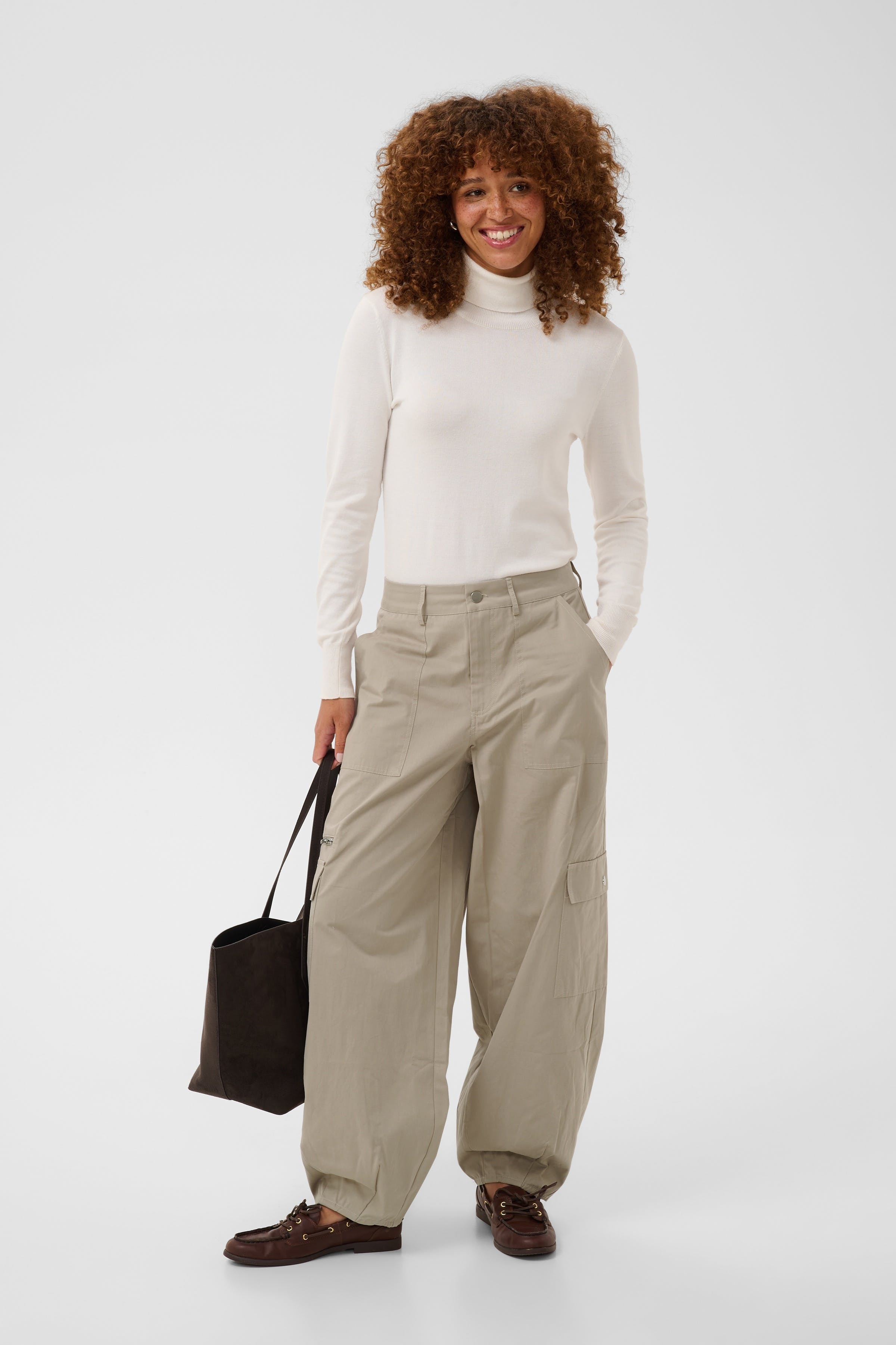 KAmae Trousers LOOKBOOK FRONT 10513127-1000725