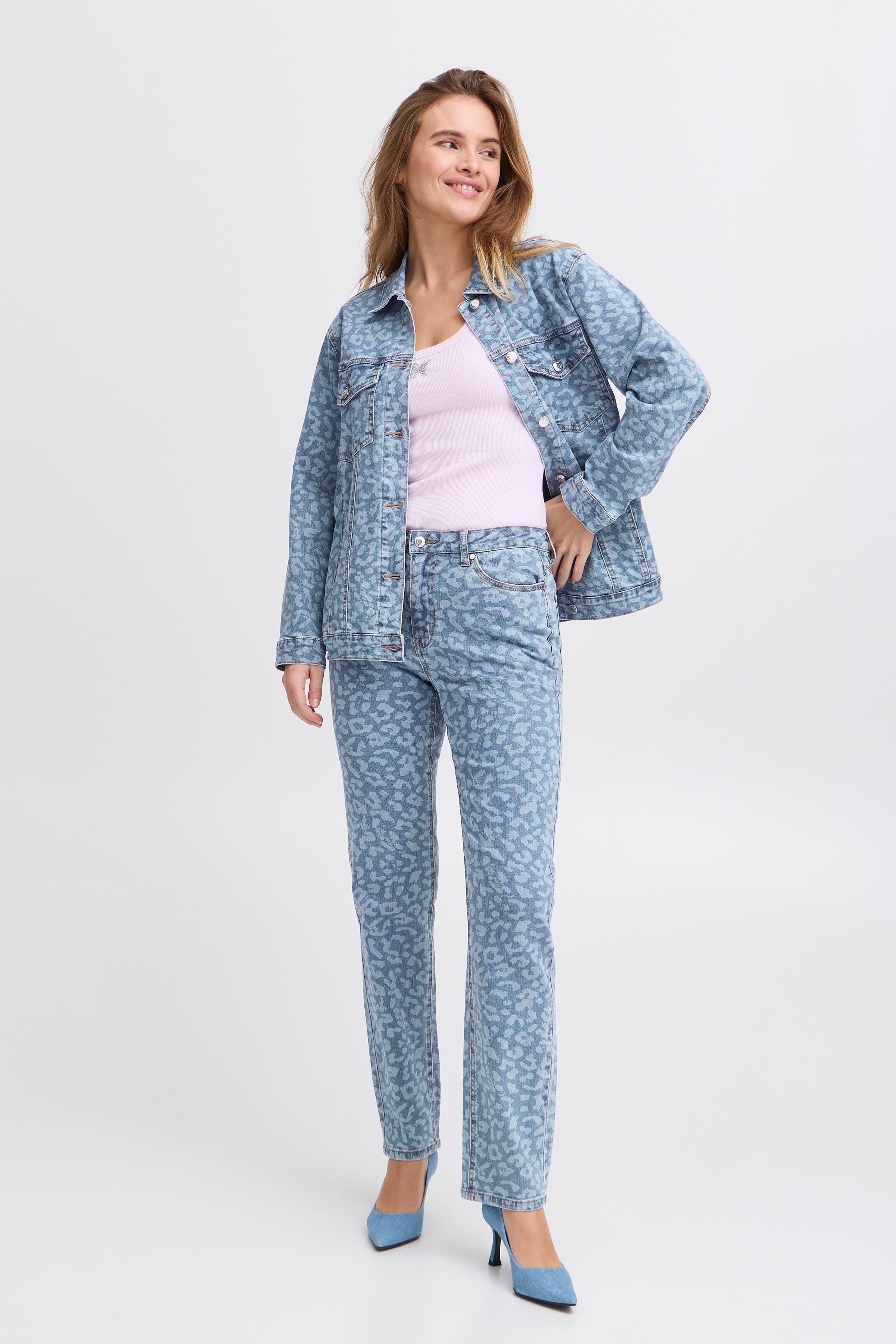 PXJANNAH Denim jacket LOOKBOOK FRONT 50208791-205294