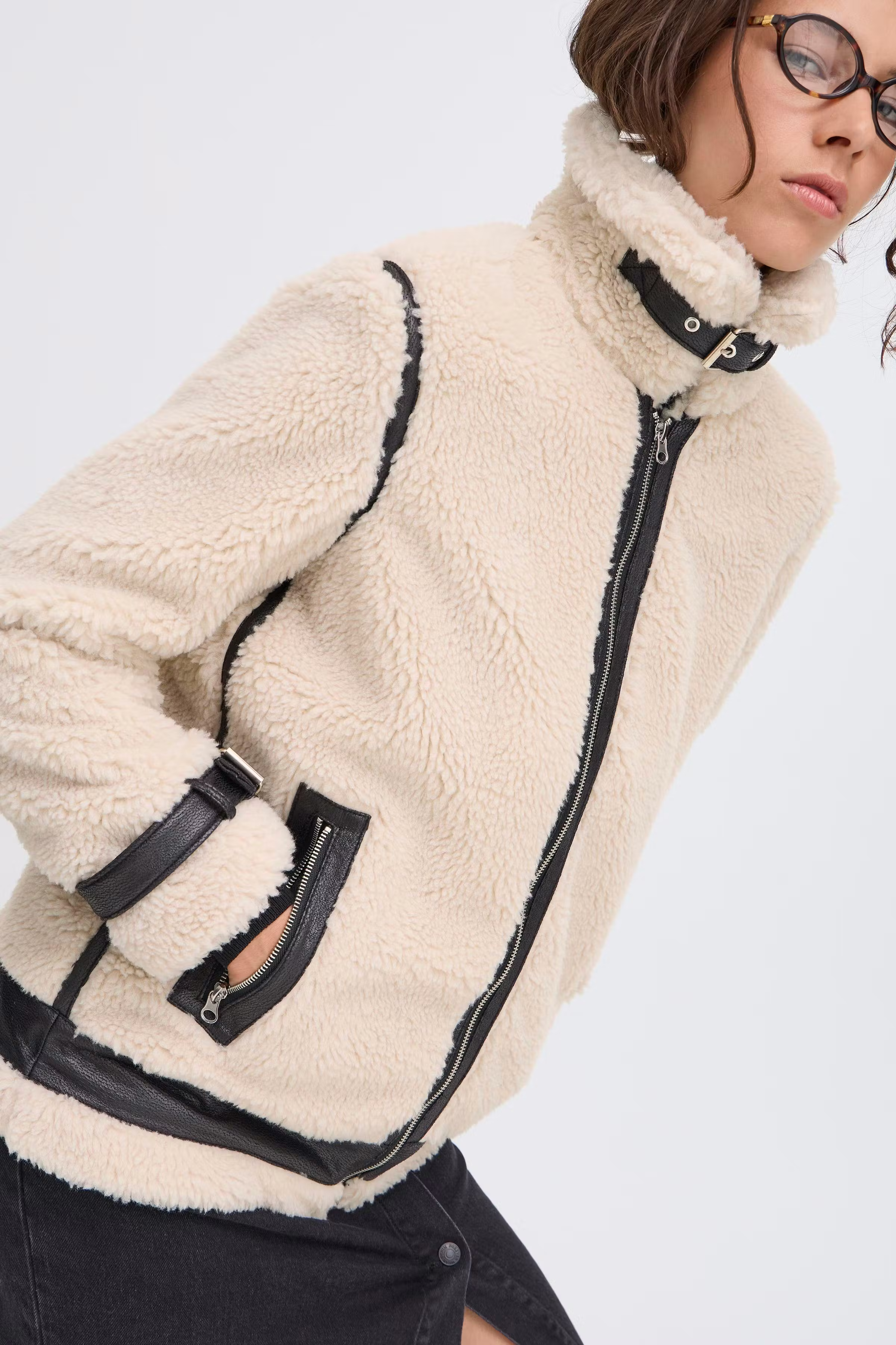 BYAVONA Yttertøy LOOKBOOK DETAIL 20816104-130905