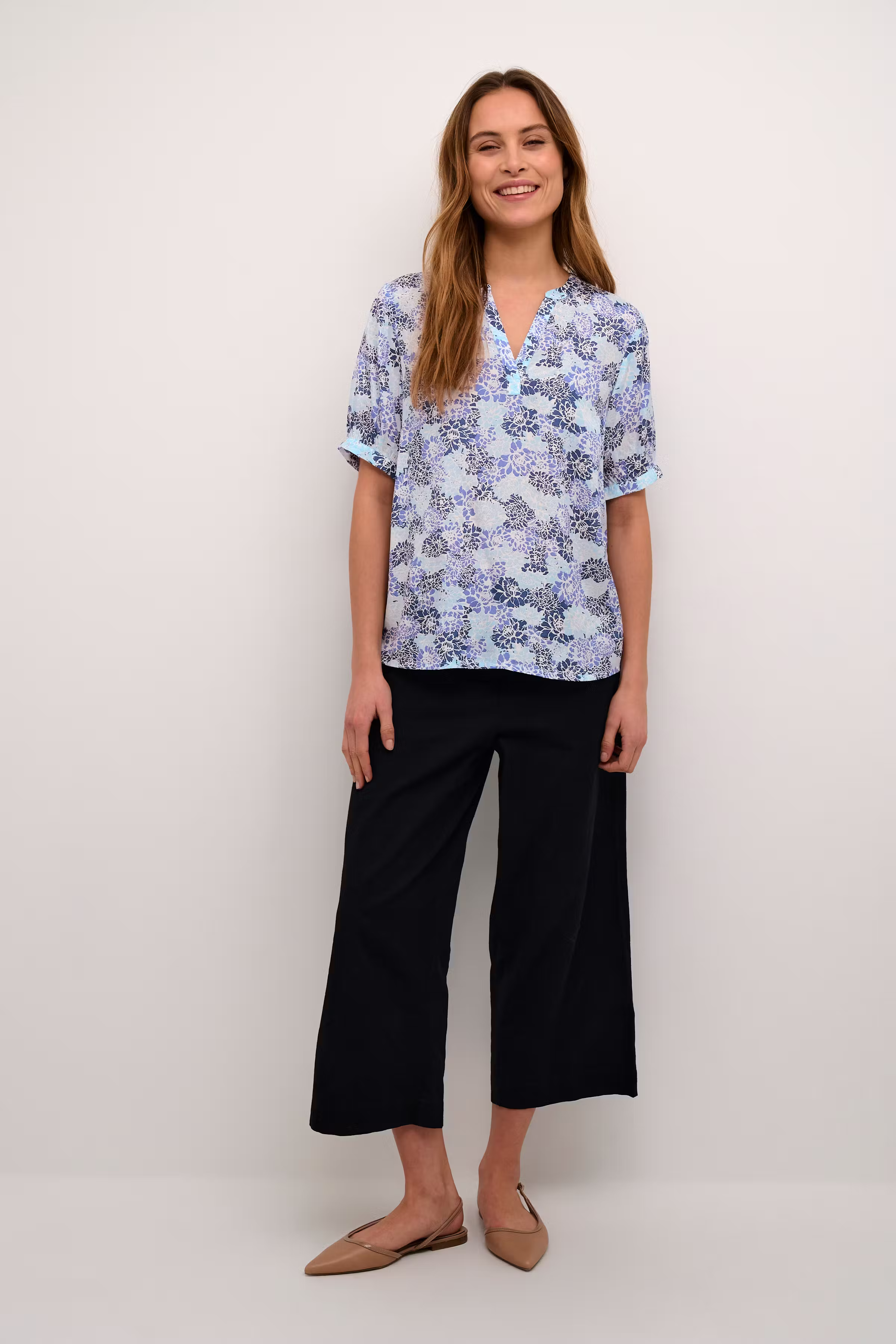 BPdivia Blus LOOKBOOK FRONT 10590665-105835B