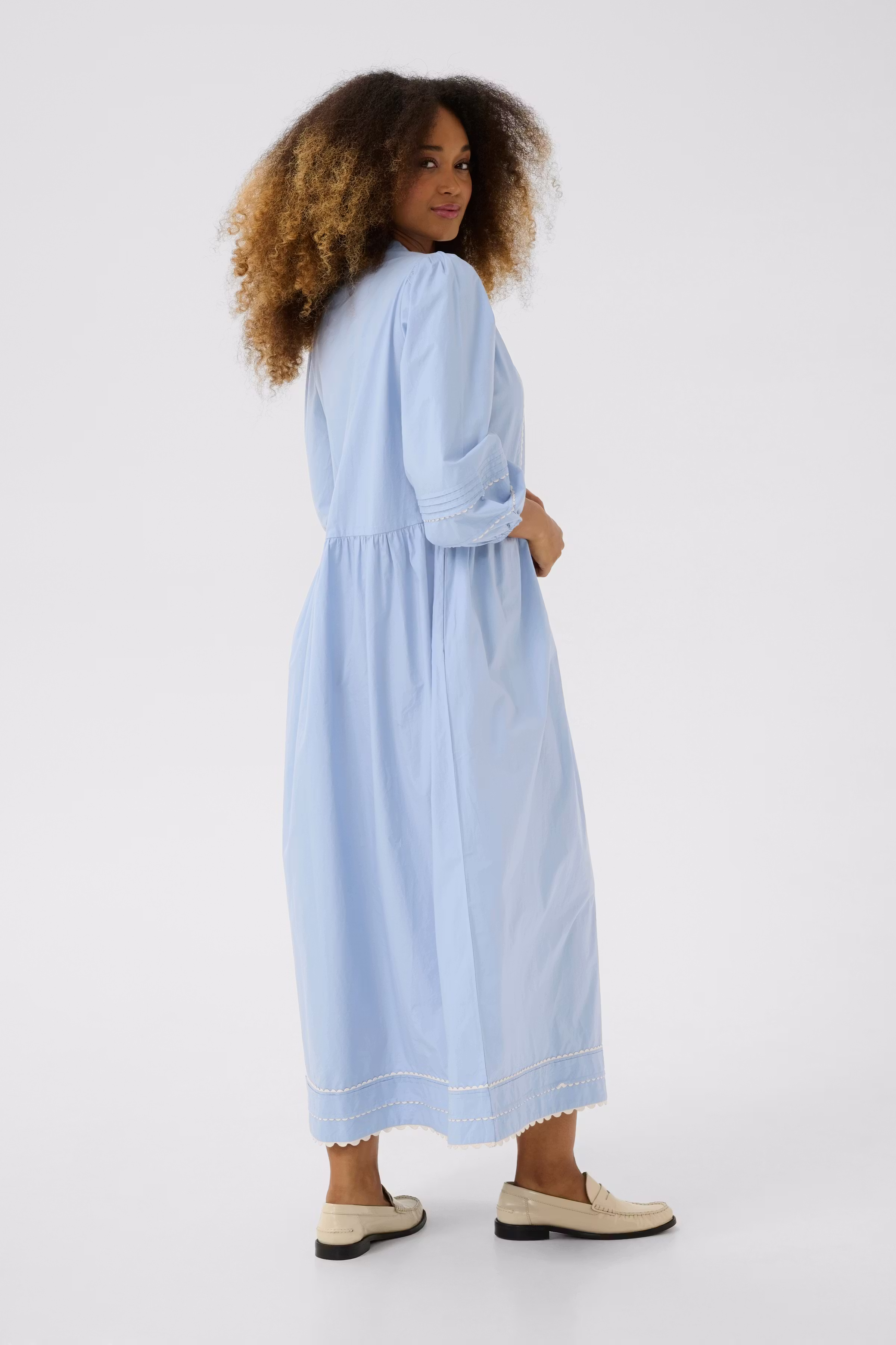 CUmaldi Kjole LOOKBOOK BACK 50111682-164019