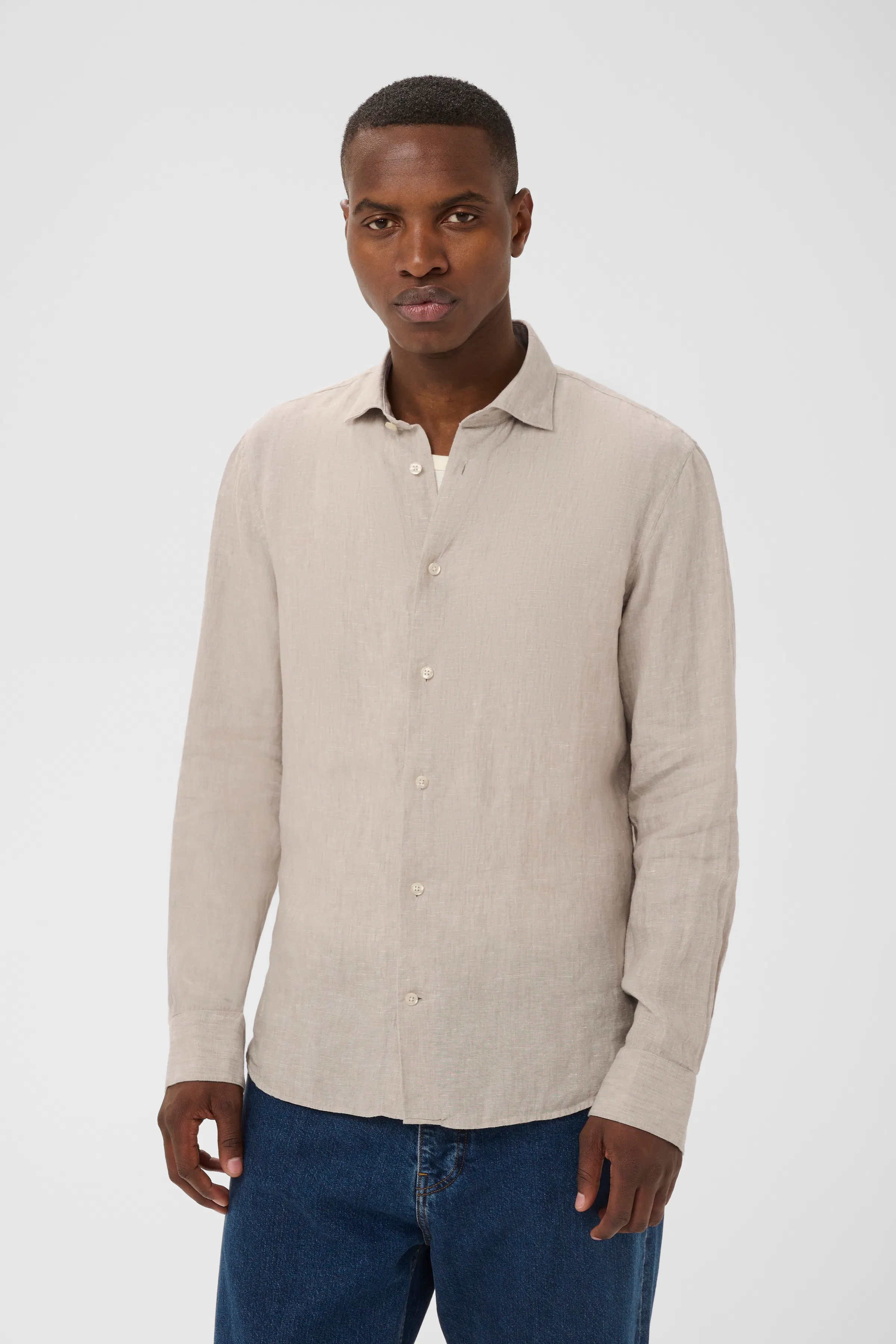 MAmarc Leinenhemd LOOKBOOK FRONT 30205841-161105