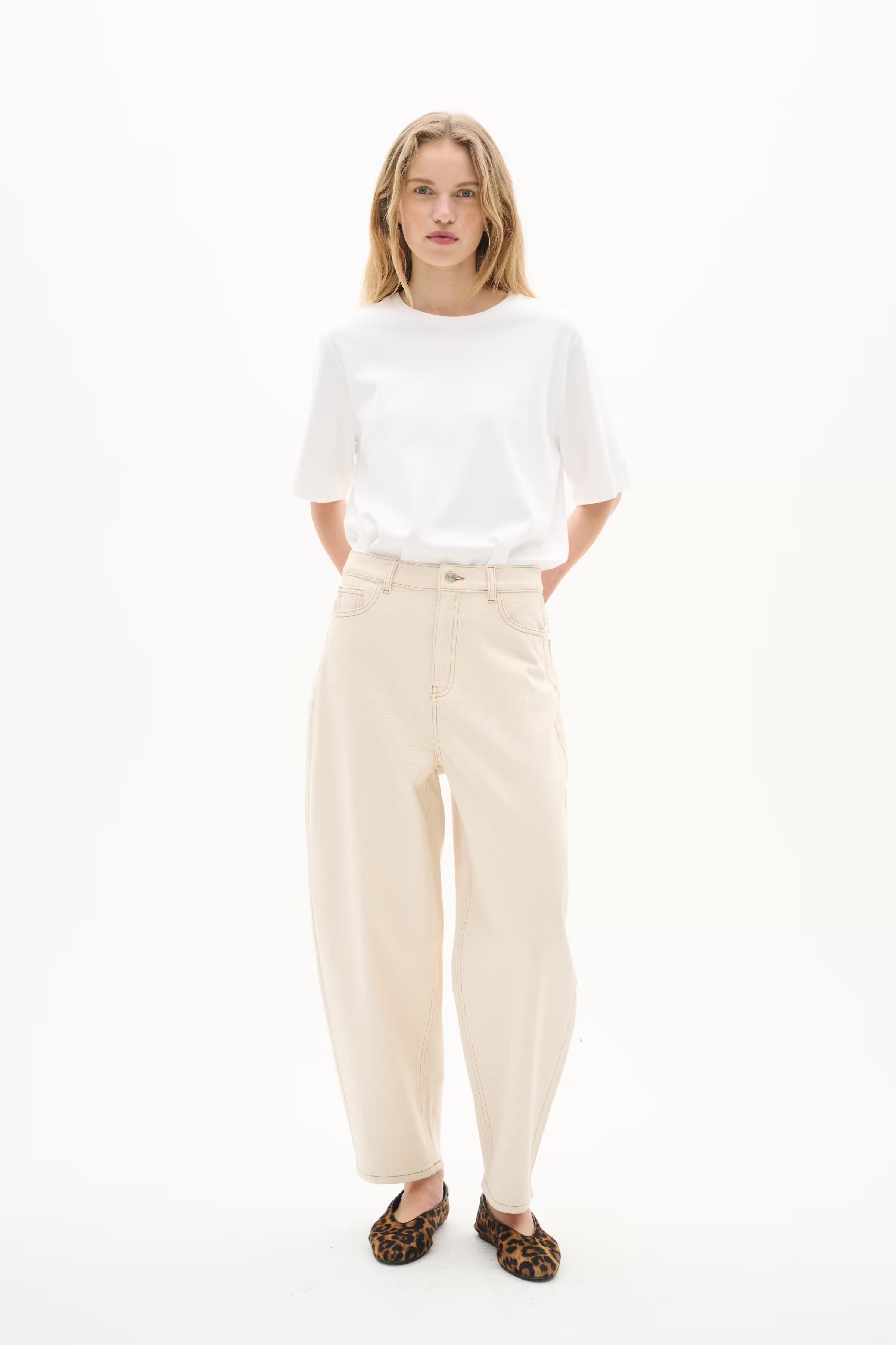 DorisIW Jeans LOOKBOOK FRONT 30110758-110108