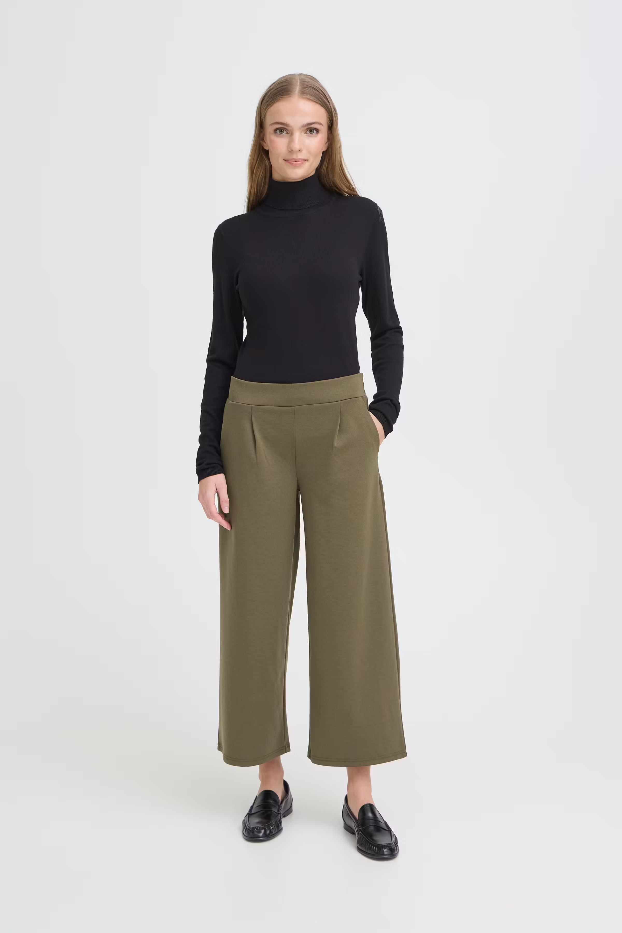 IHKATE WIDE Trousers LOOKBOOK FRONT 20116301-190510