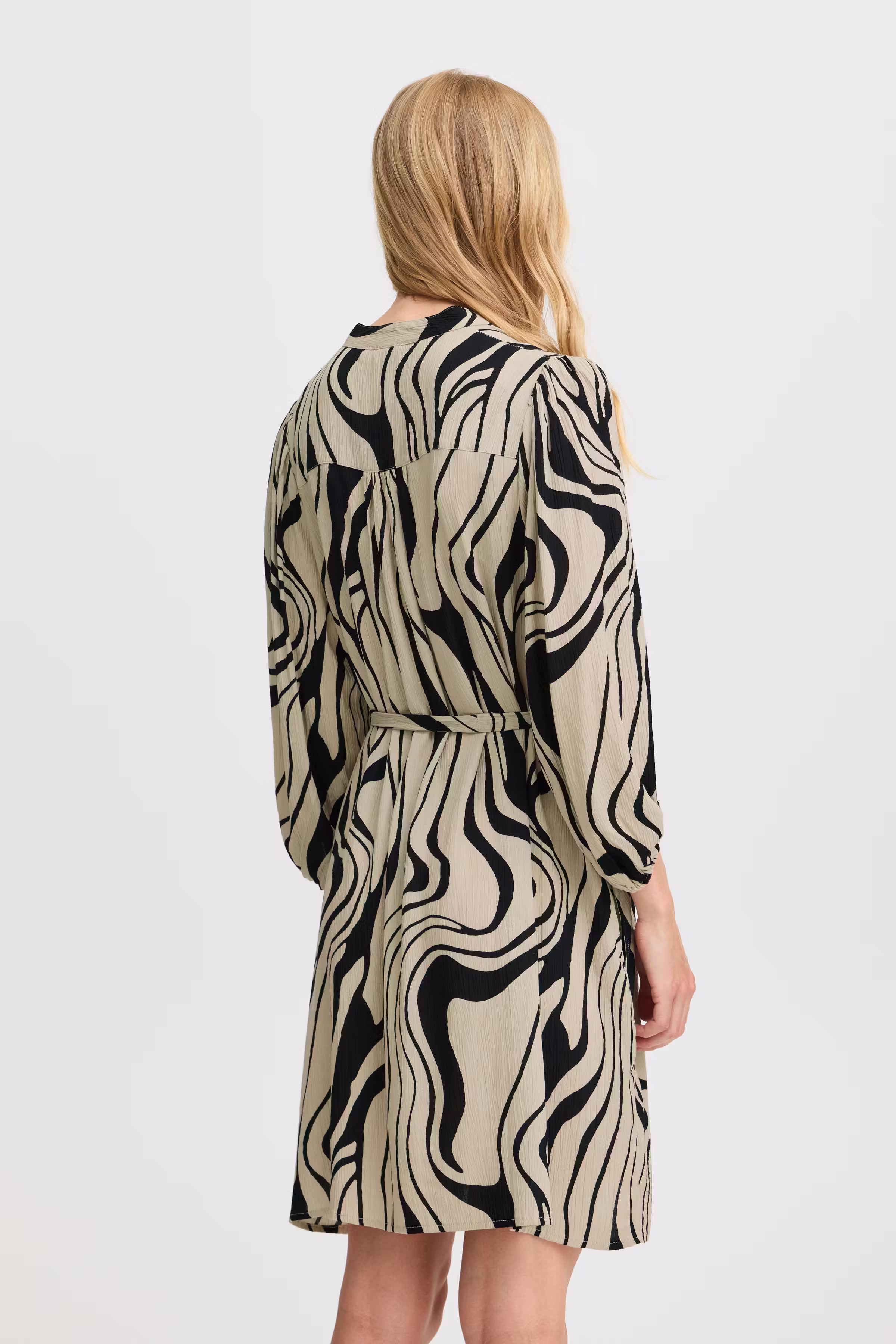 FXAVERY Jurk LOOKBOOK BACK 20615387-204363