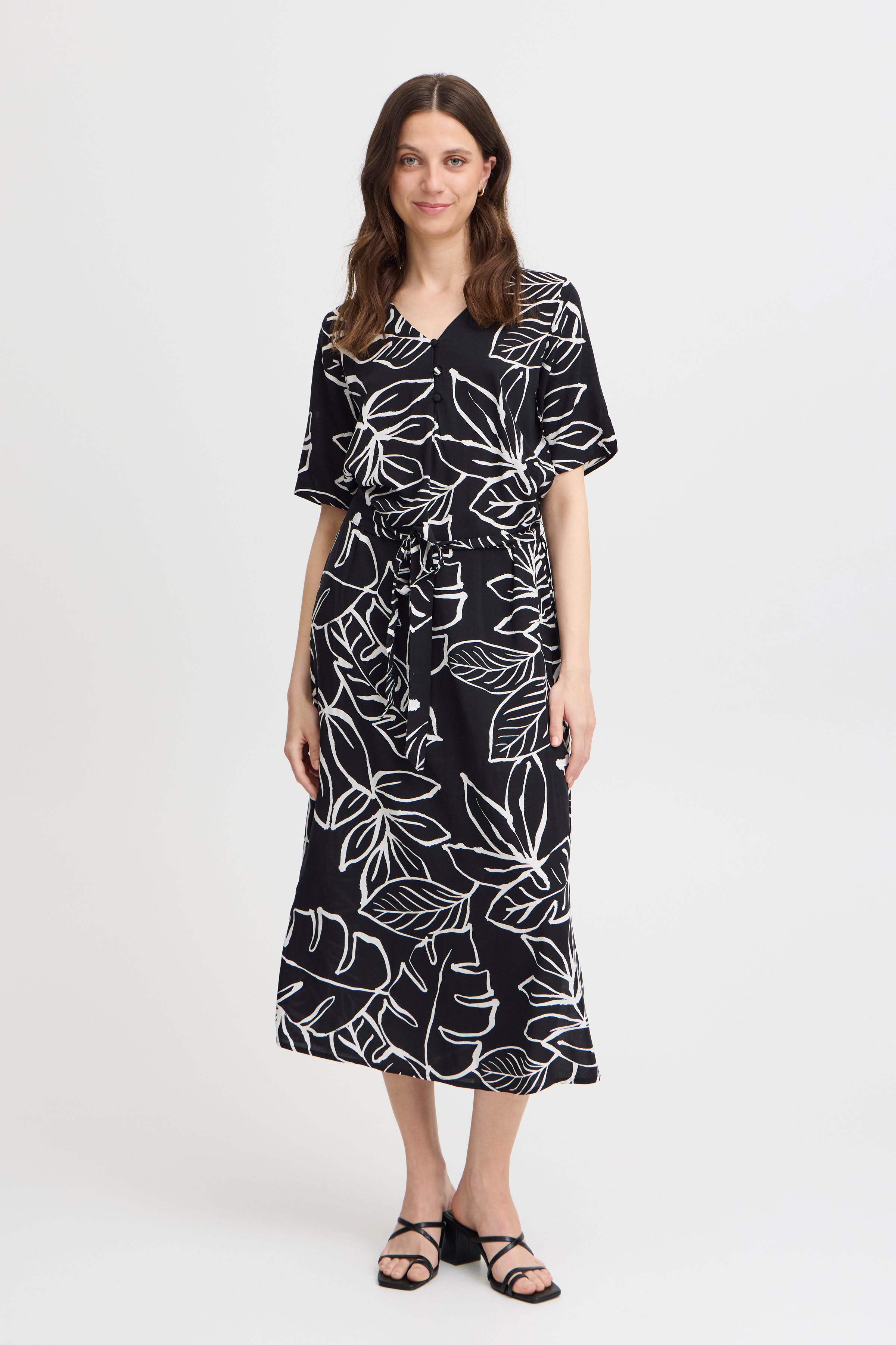 FRRELAX Kleid LOOKBOOK FRONT 20613660-203074