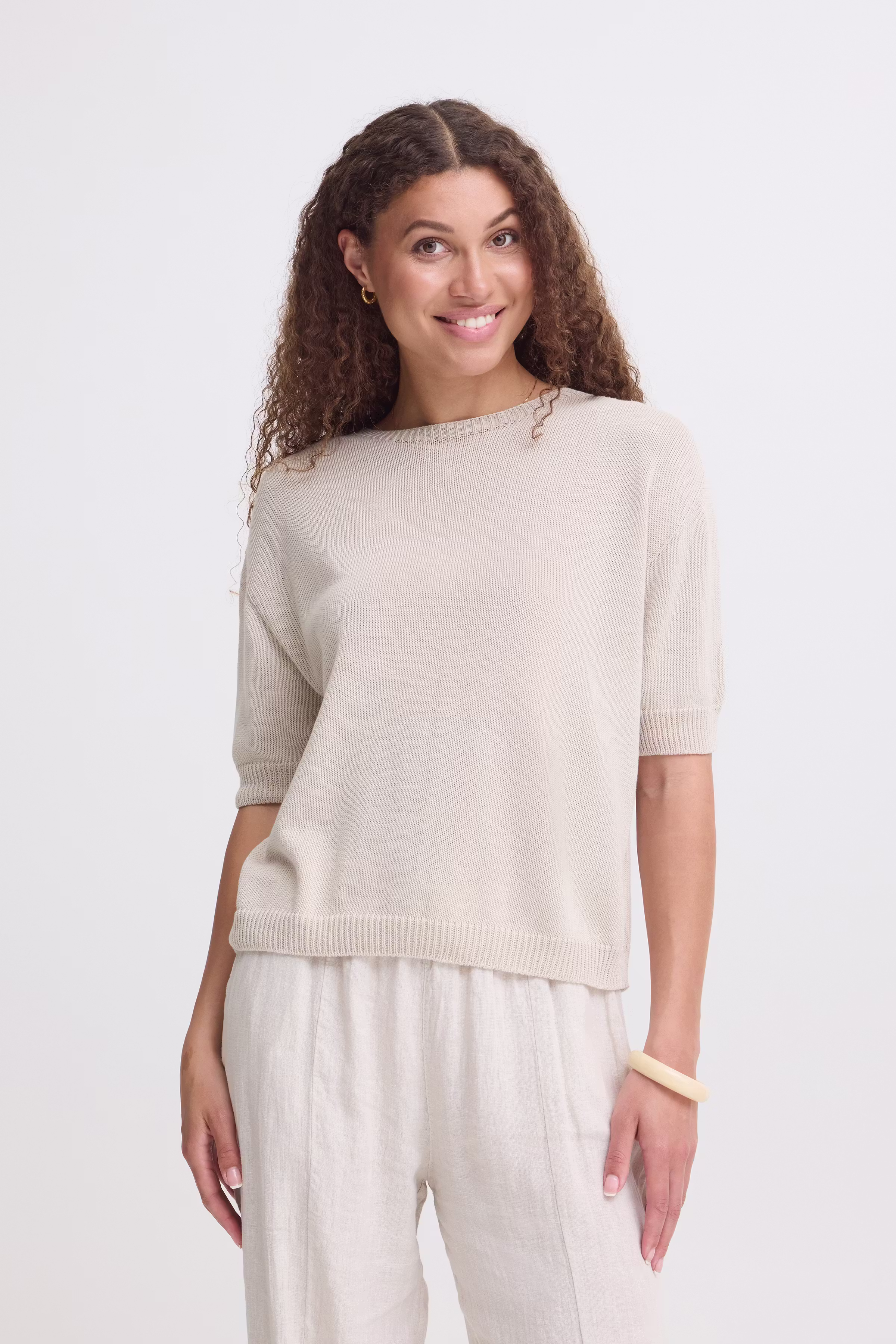 SBXTIKKA Pullover LOOKBOOK FRONT 22101202-130907