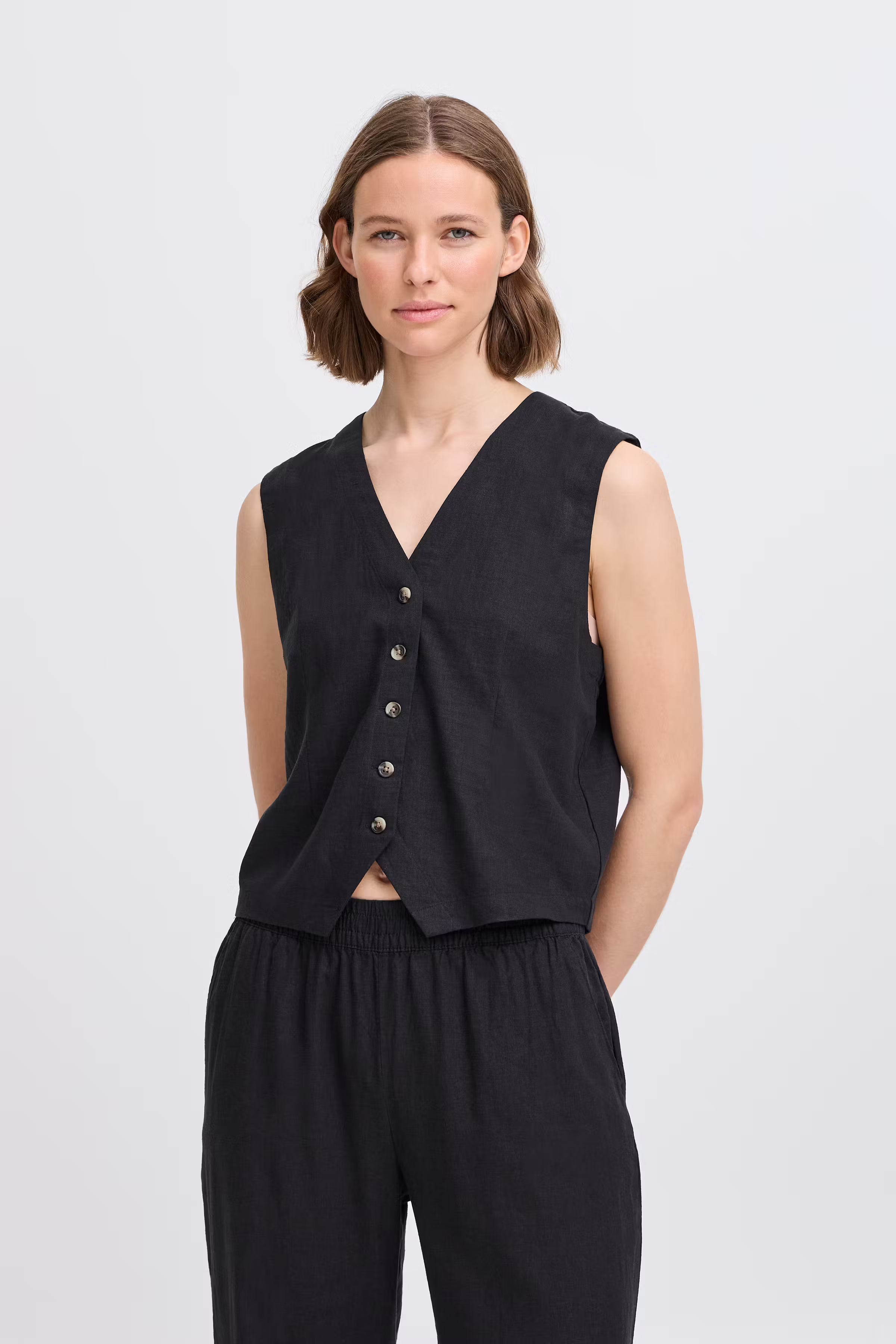 BYFALAKKA Weste LOOKBOOK FRONT 20816601-200451