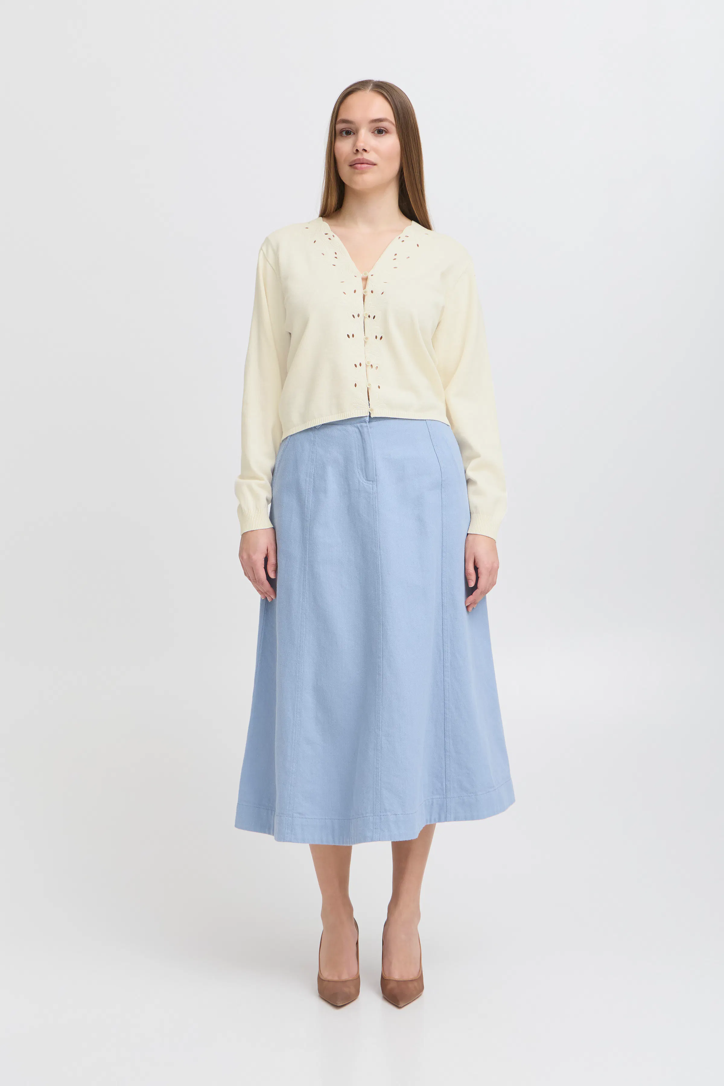 IRVIVE Cardigan LOOKBOOK FRONT 20124110-130905