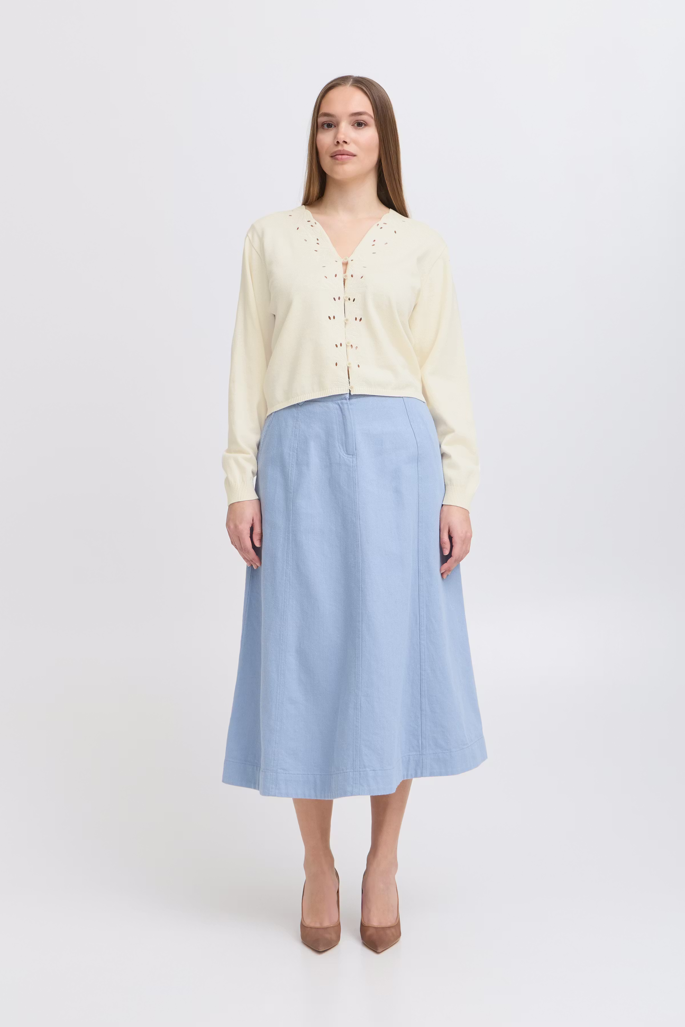 IRVIVE Cardigan LOOKBOOK FRONT 20124110-130905