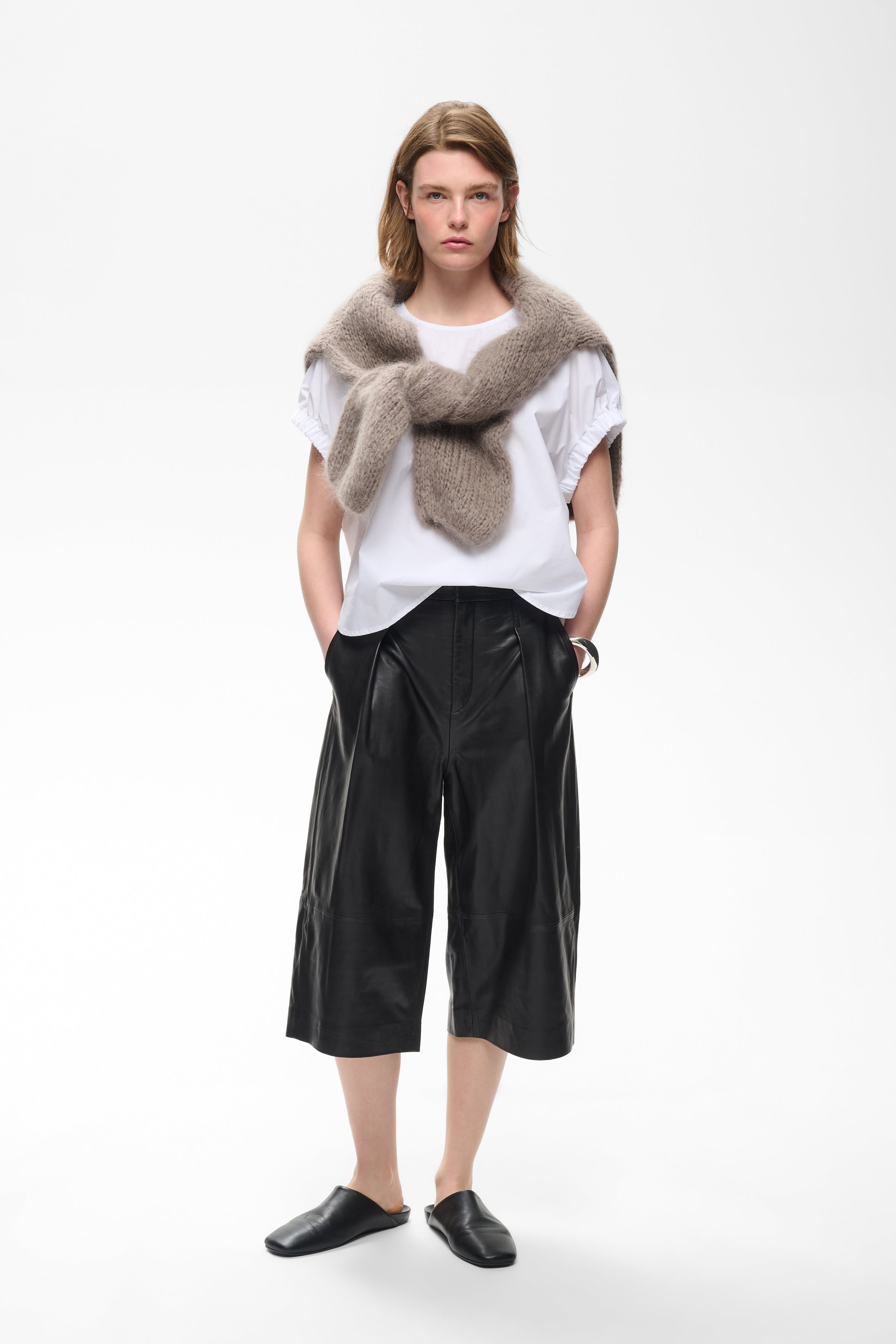 CELINAHIW Byxor LOOKBOOK FRONT 30112897-194008