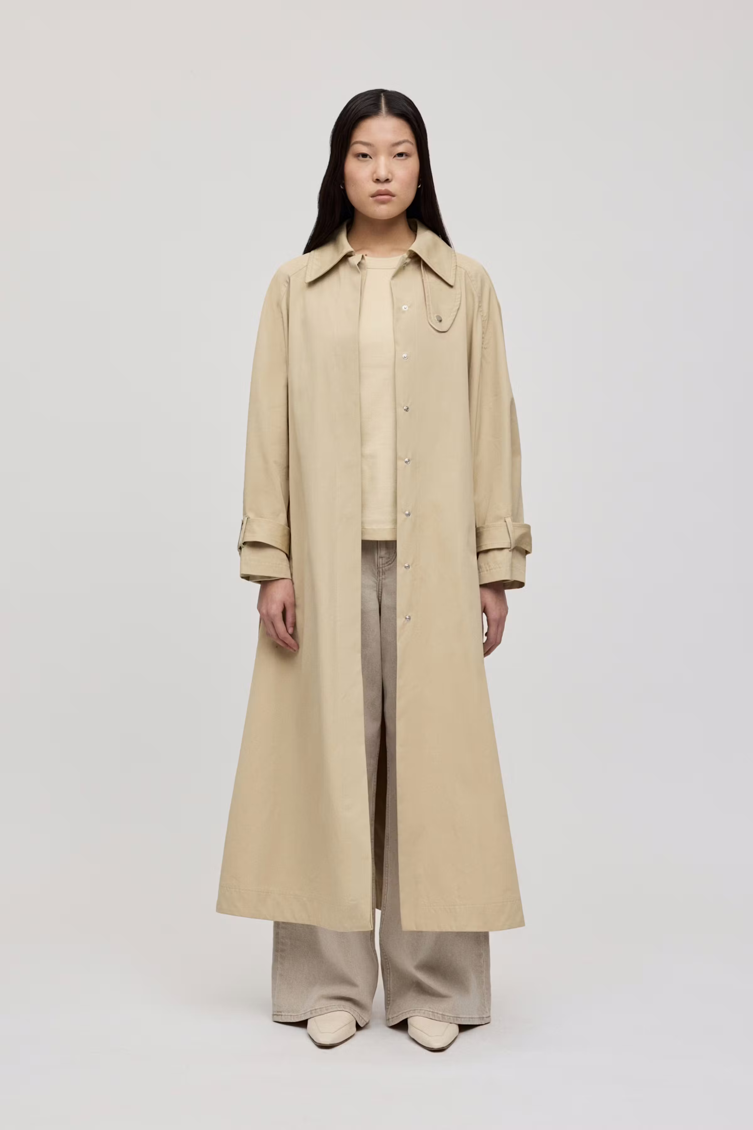 CLEMENTINE Mantel LOOKBOOK FRONT 30699148-BE442