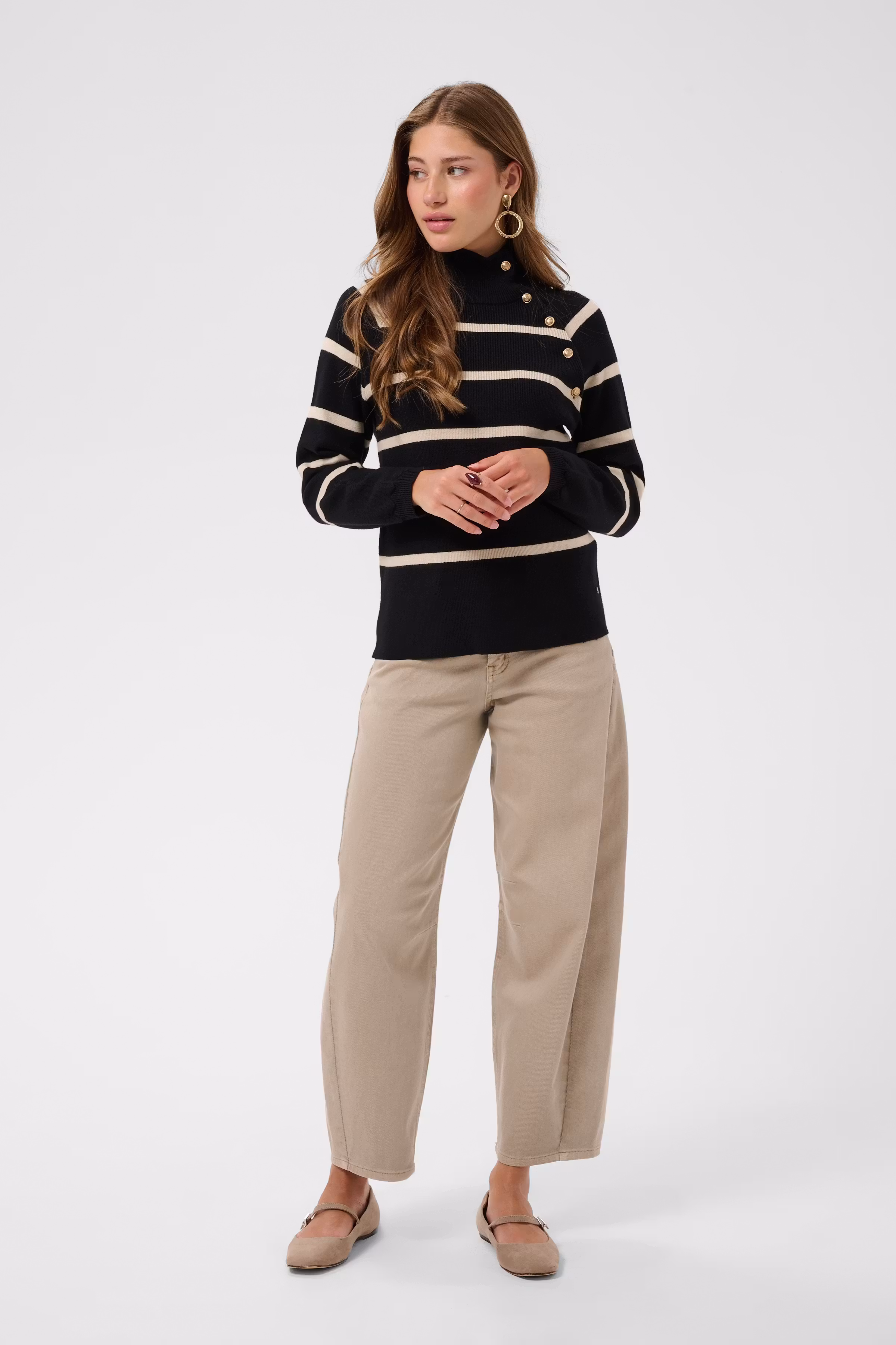 CRDela Pullover LOOKBOOK FRONT 10614314-107280