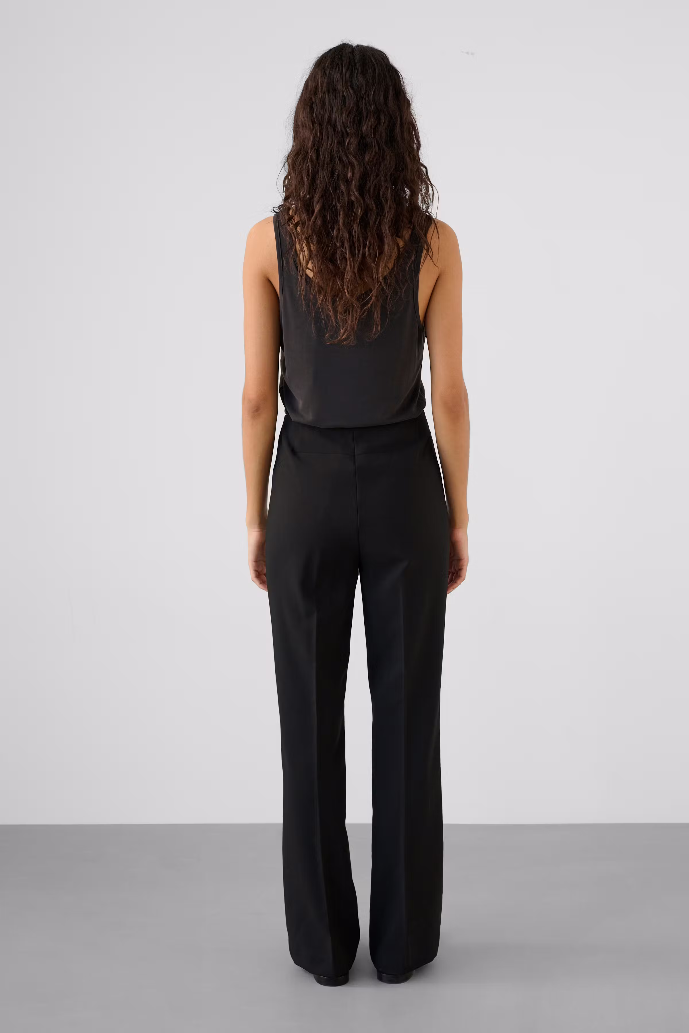 SLCorinne Hose LOOKBOOK BACK 30405801-194008