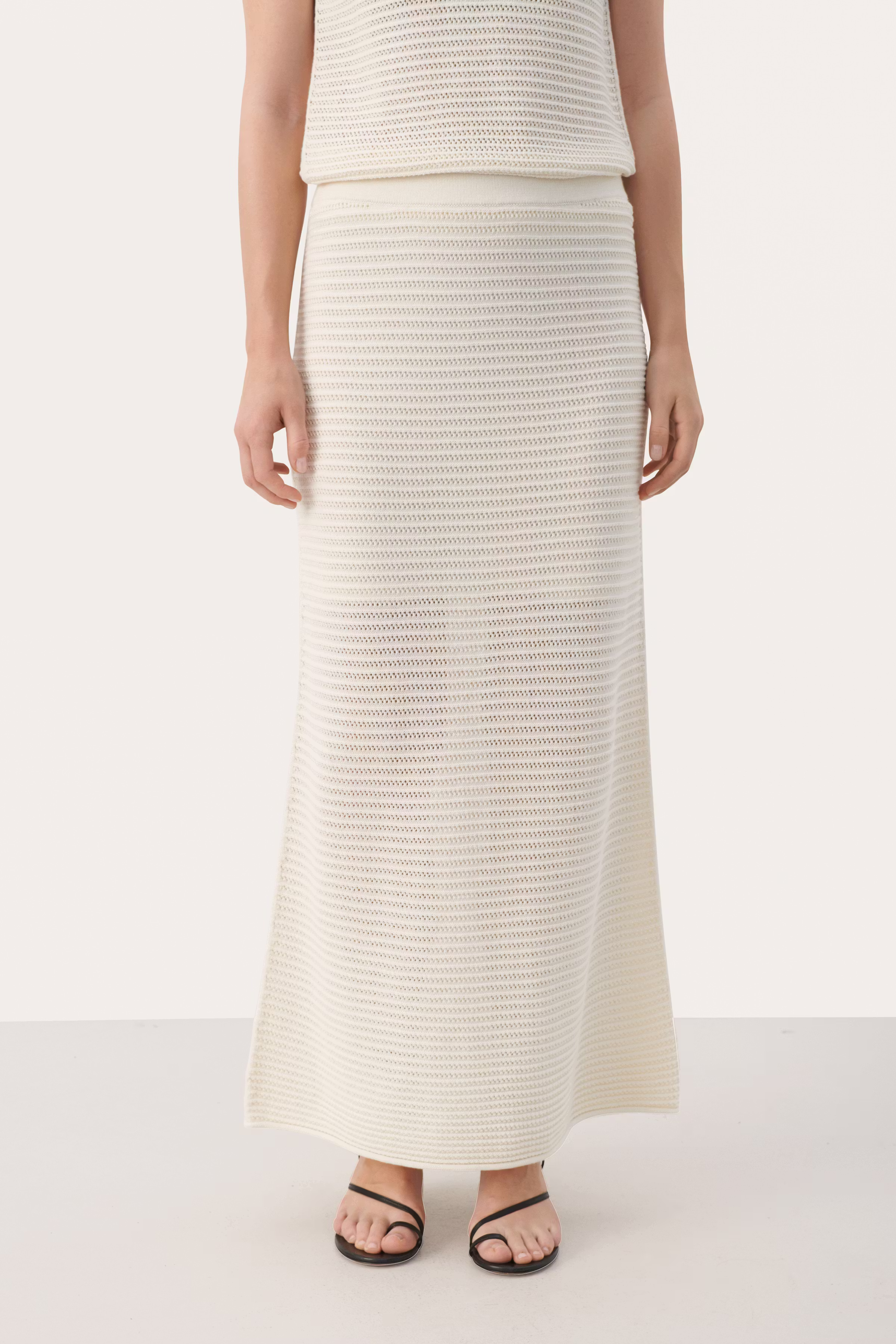 GaiaPW Lang nederdel LOOKBOOK FRONT 30308663-114801