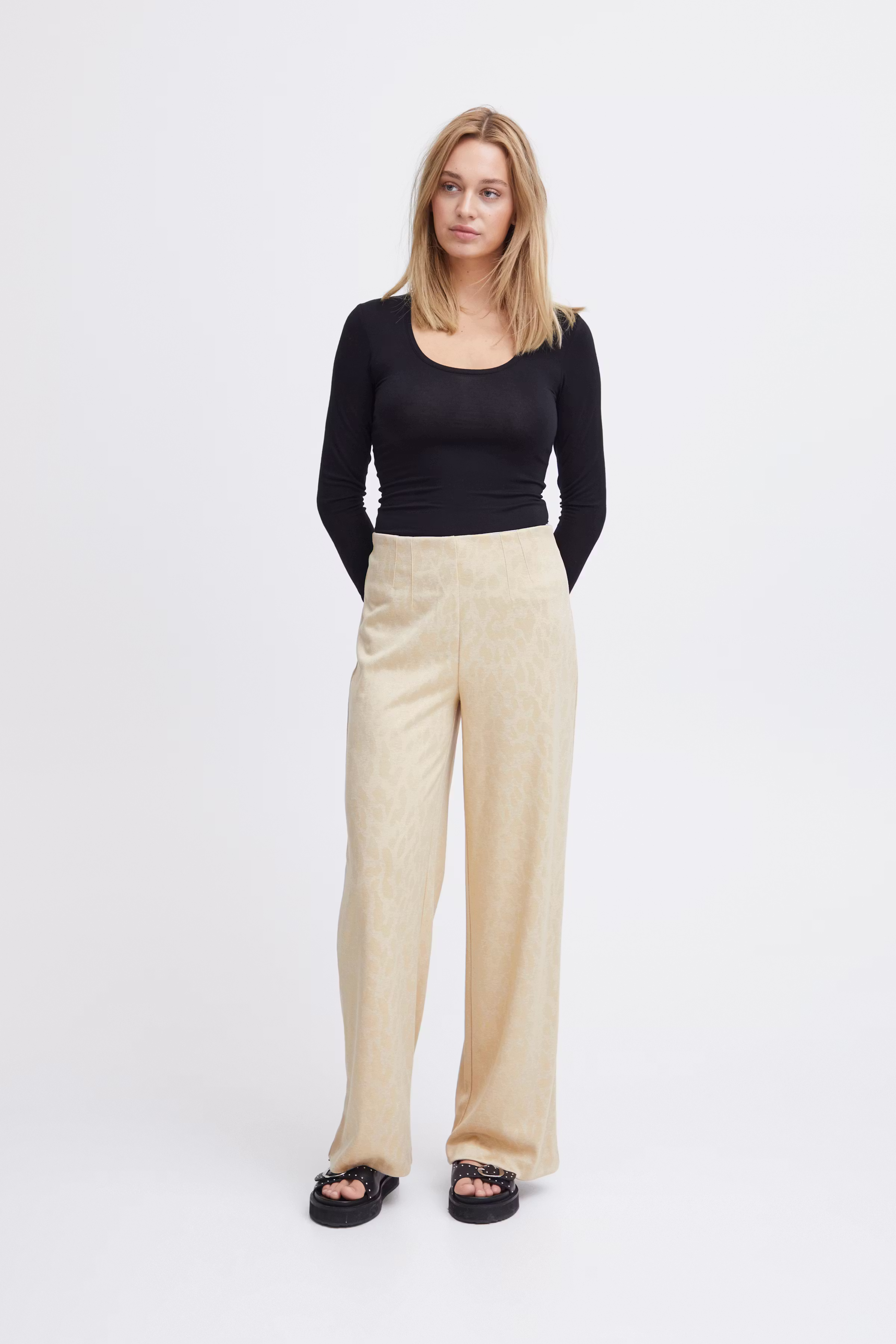 IHKATE Trousers LOOKBOOK FRONT 20120655-151308