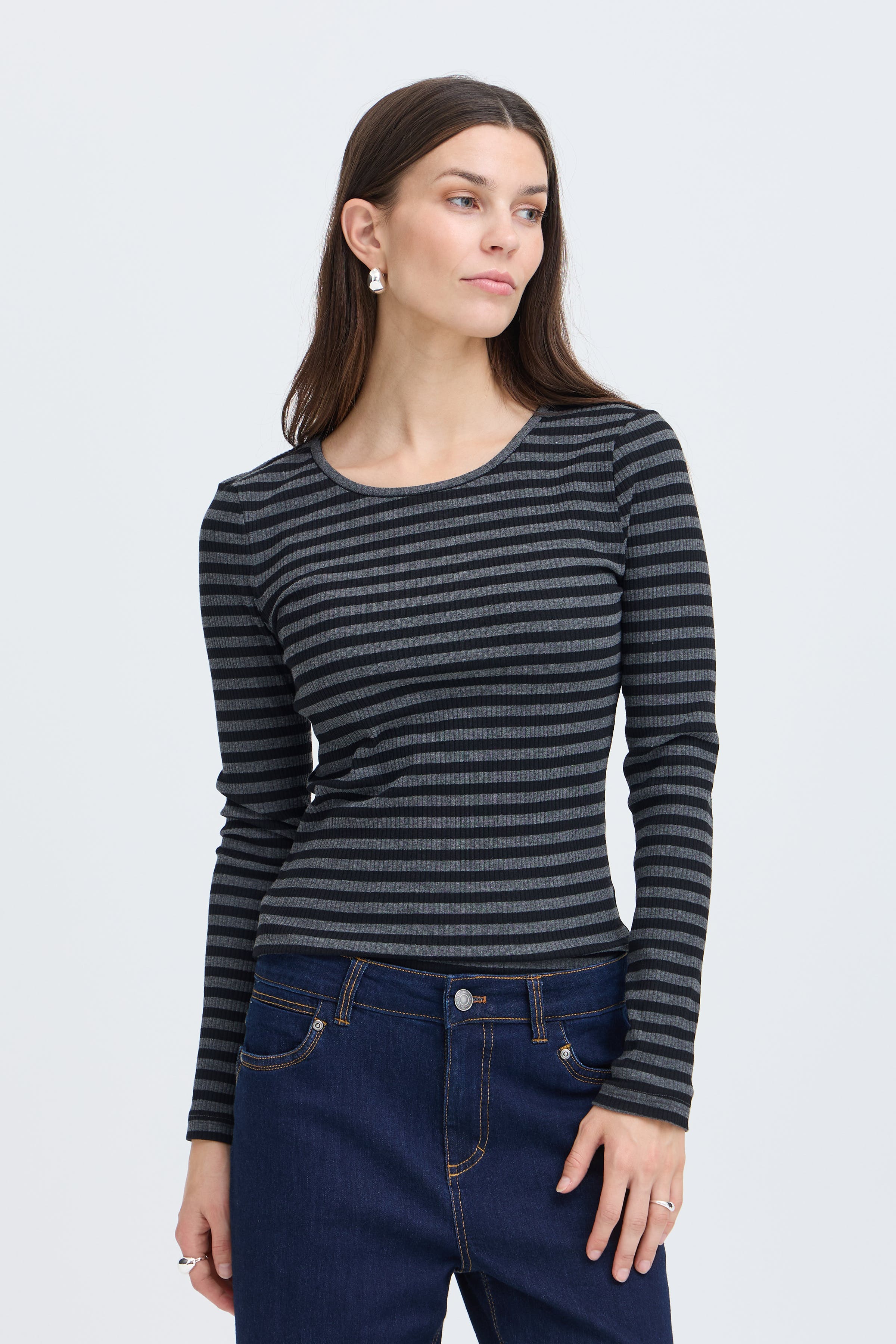 FRAVA T-shirt LOOKBOOK FRONT 20619173-900023492